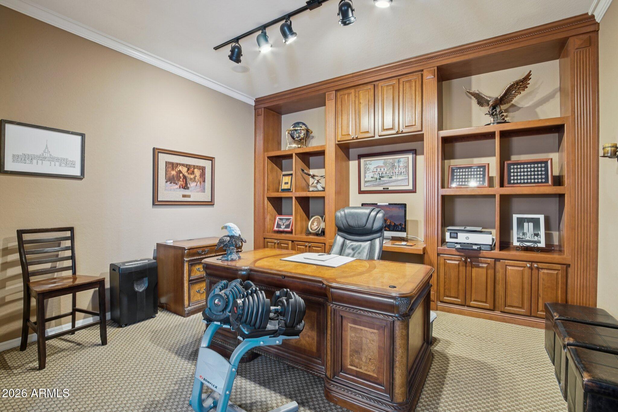 1051 W SIERRA MADRE Avenue