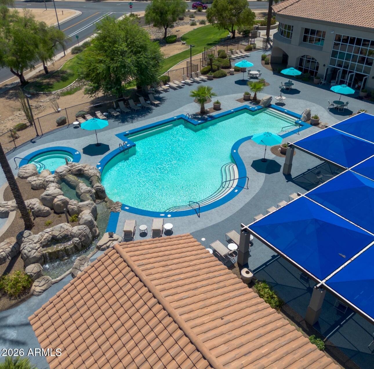 13729 W ROBERTSON Drive