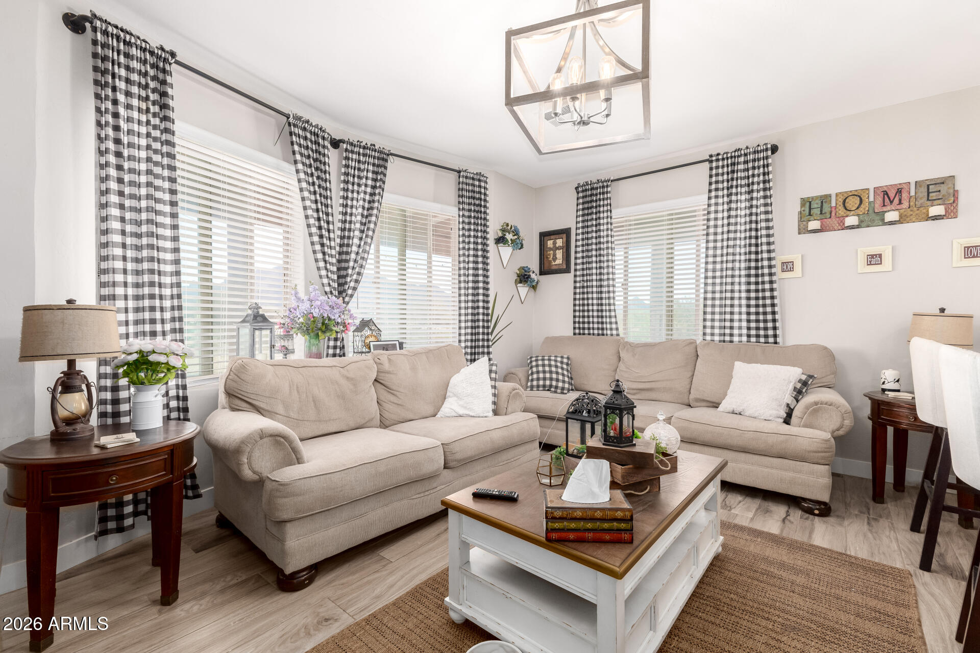 51520 W WILDCAT Lane