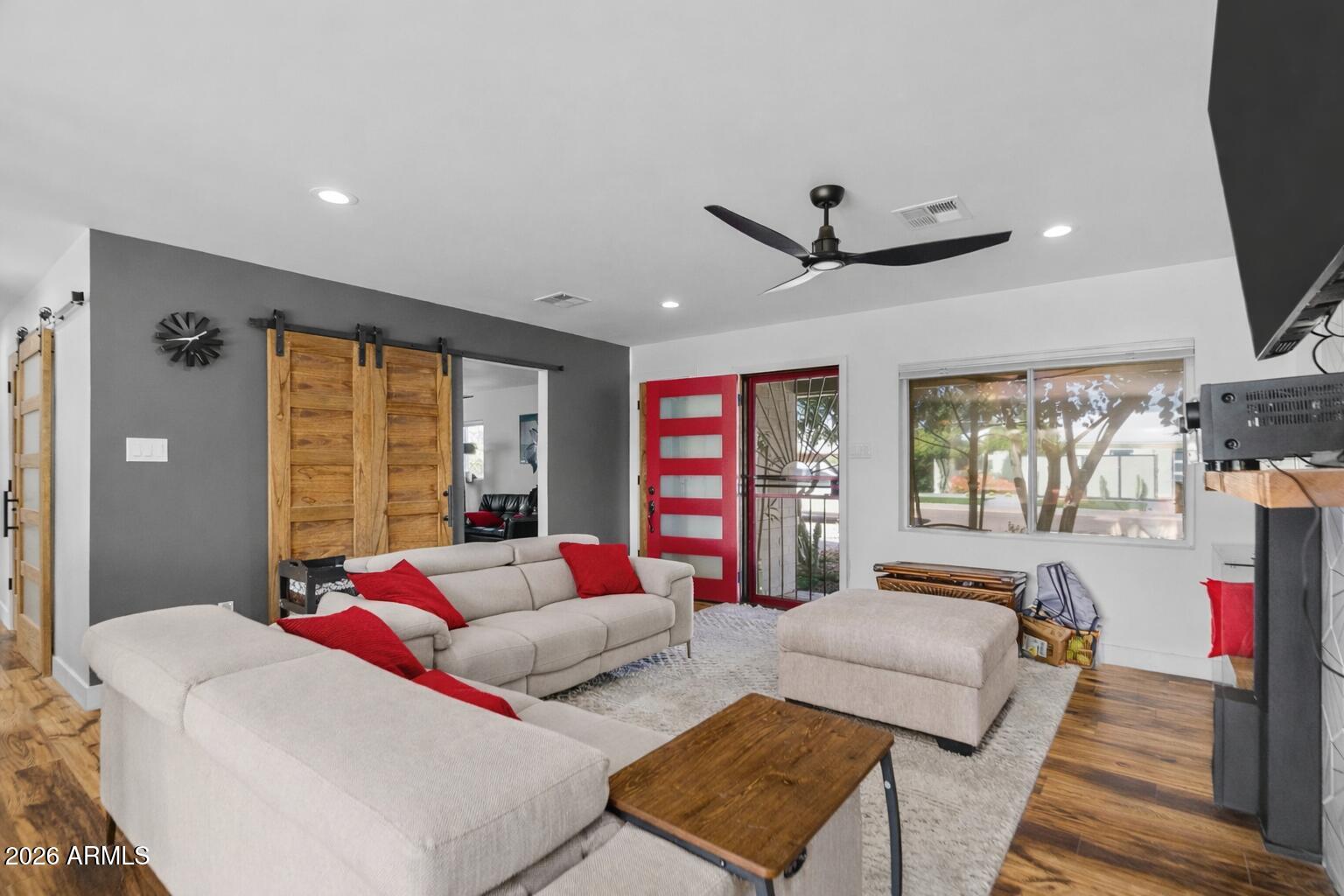 7647 E CATALINA Drive