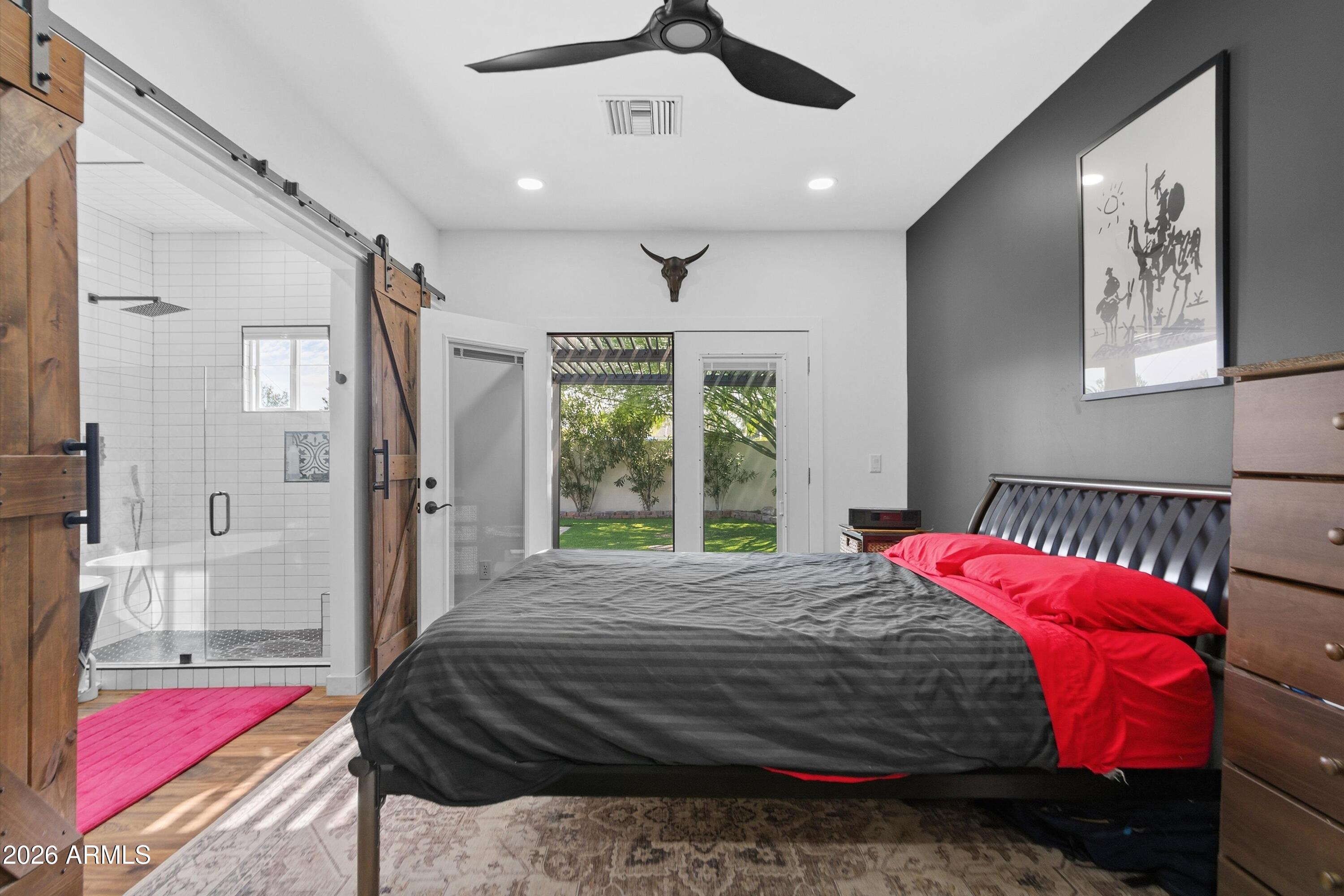 7647 E CATALINA Drive