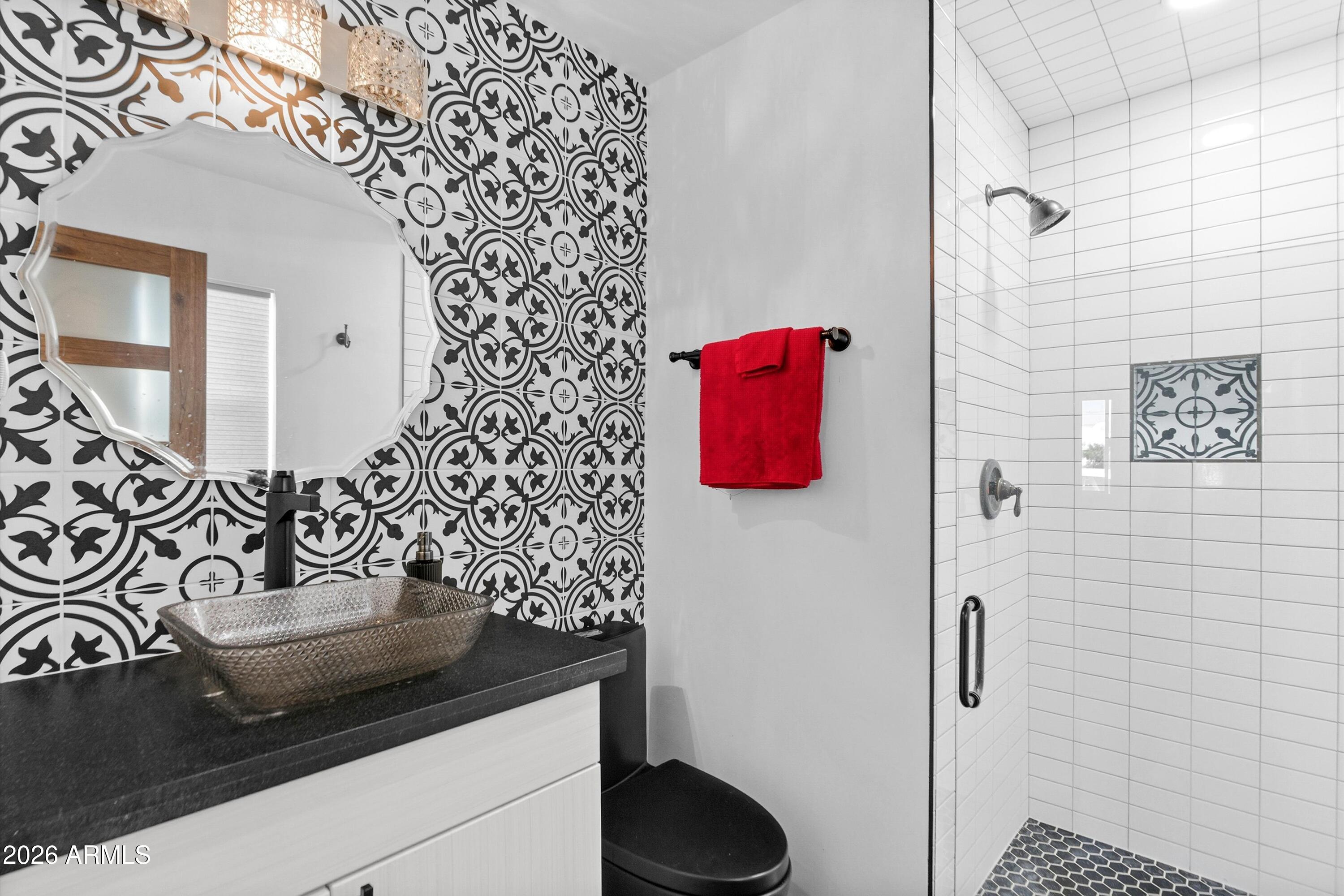 7647 E CATALINA Drive