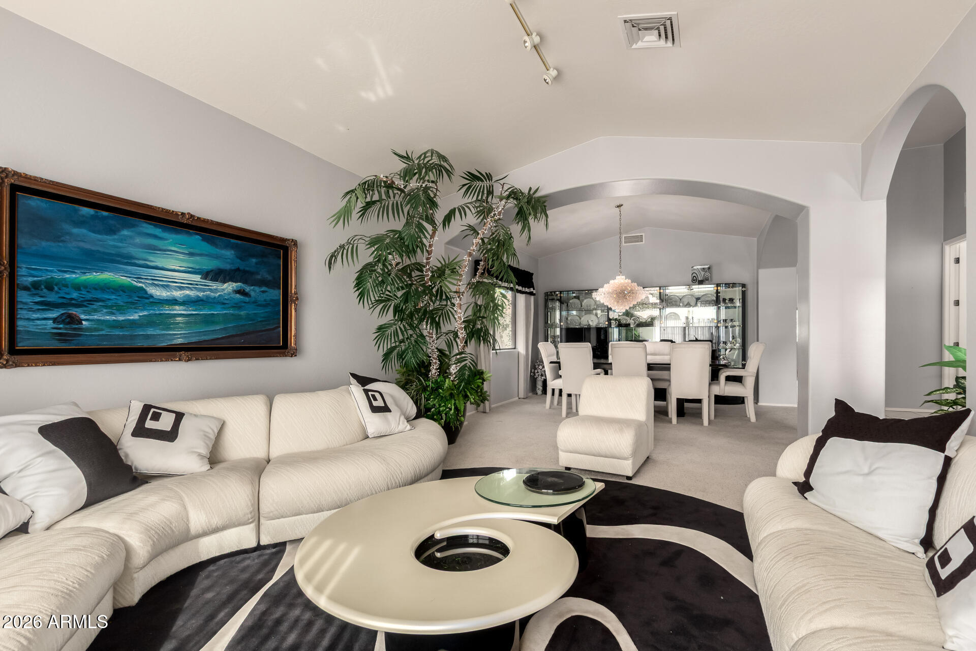 828 E TEAKWOOD Drive