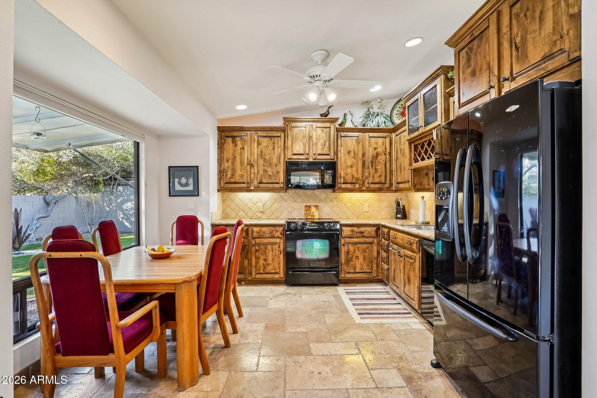 8019 E MCLELLAN Boulevard