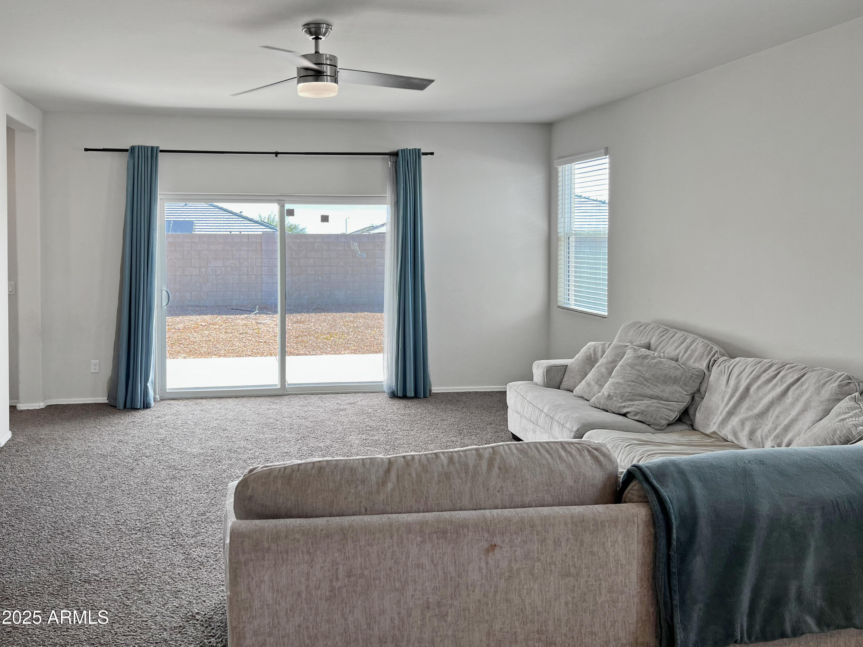 1081 W AVALON CANYON Drive