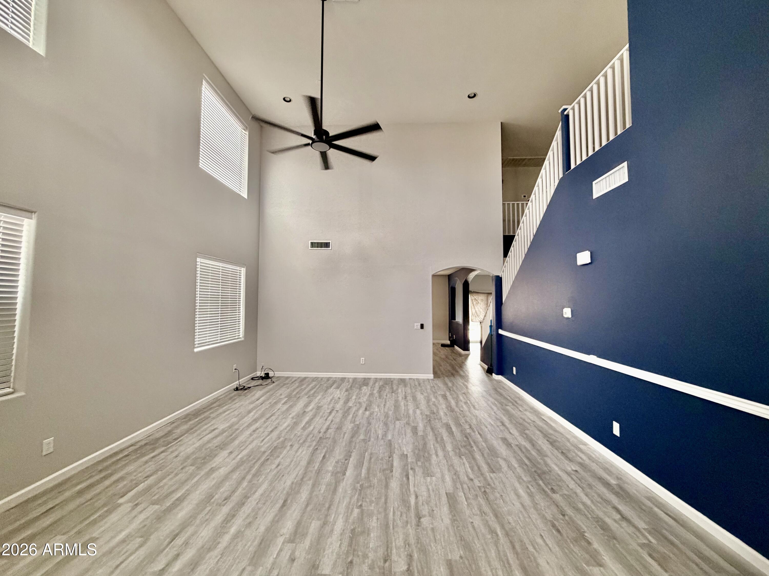 42645 W VENTURE Road