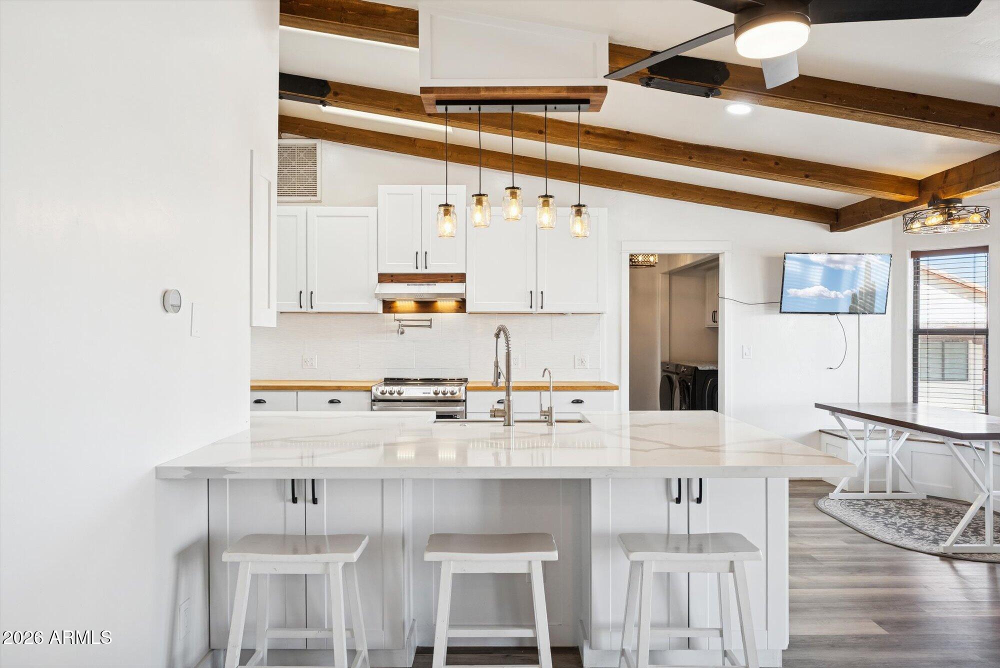 12135 N FALDALE Road