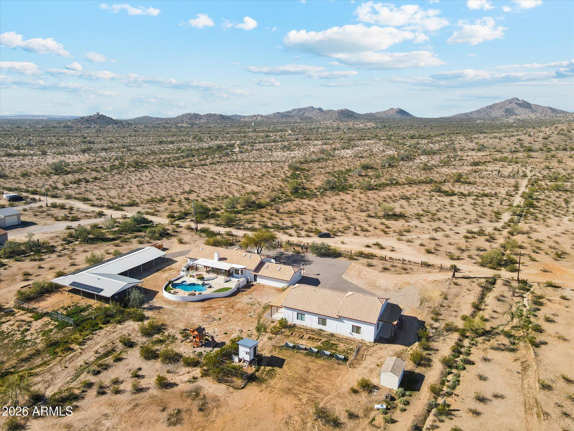 12135 N FALDALE Road