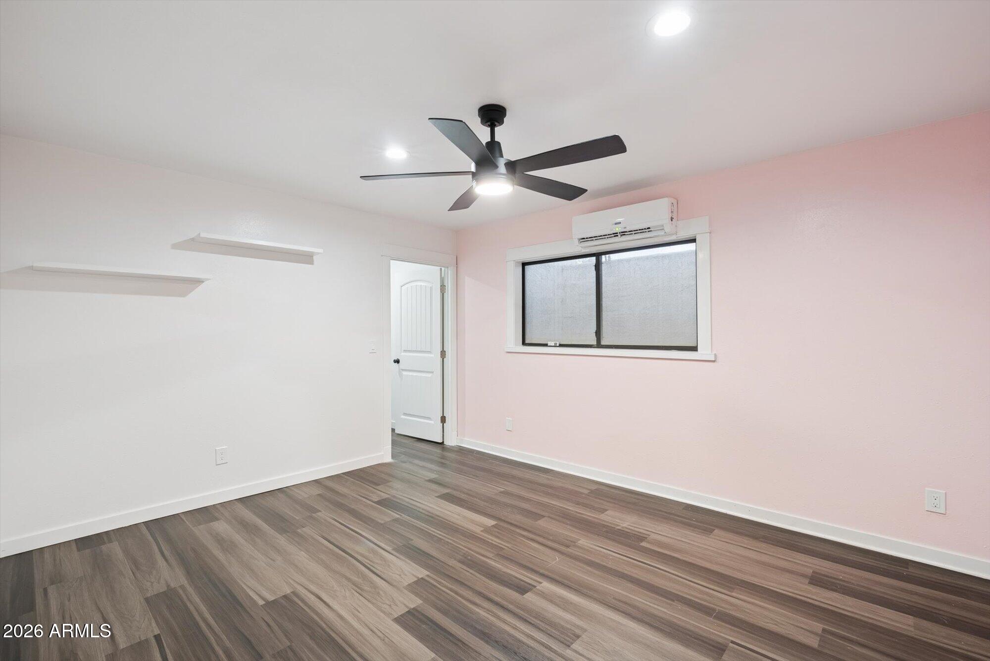 12135 N FALDALE Road