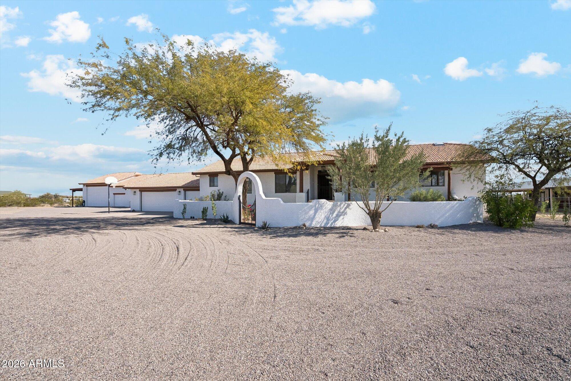 12135 N FALDALE Road