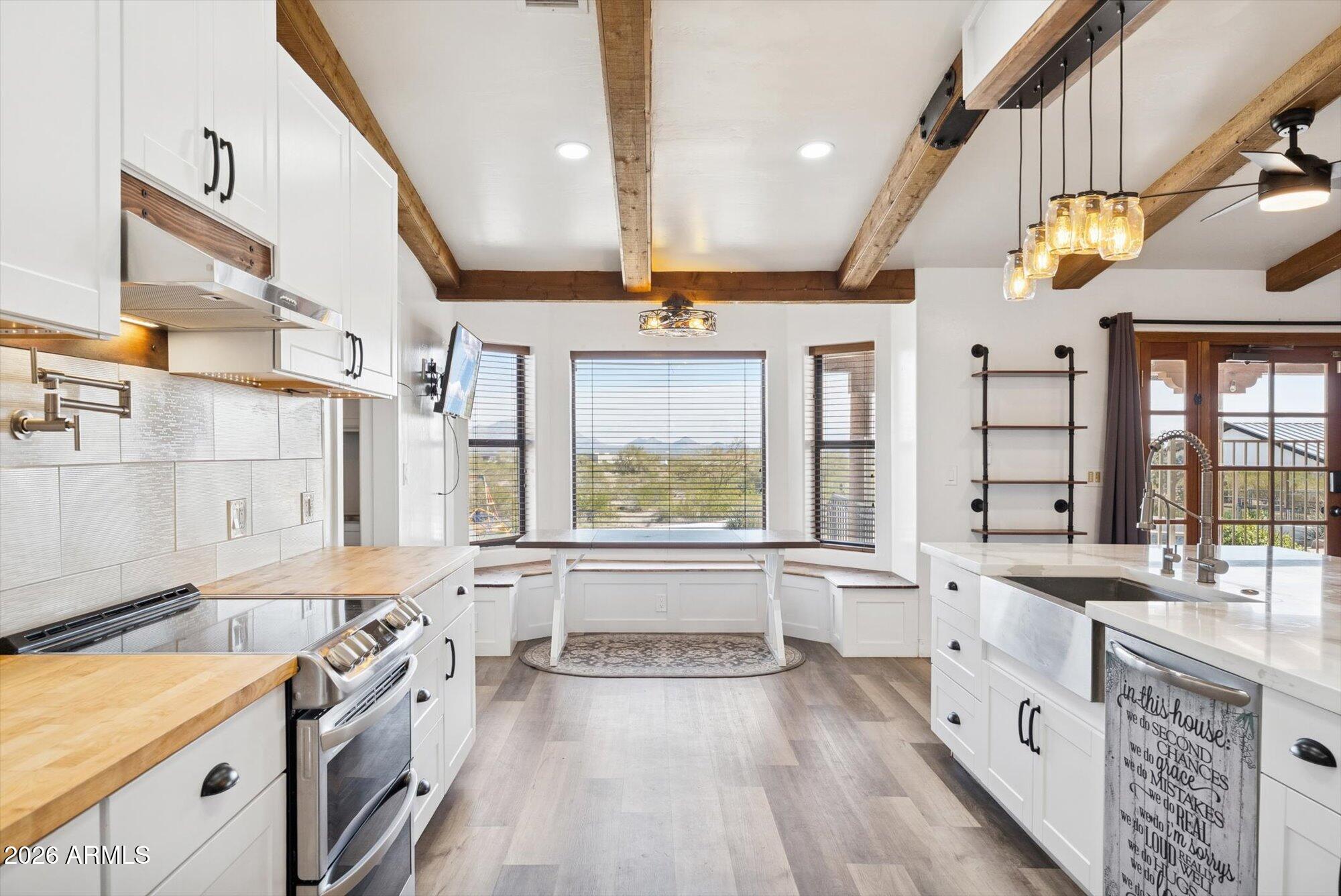 12135 N FALDALE Road