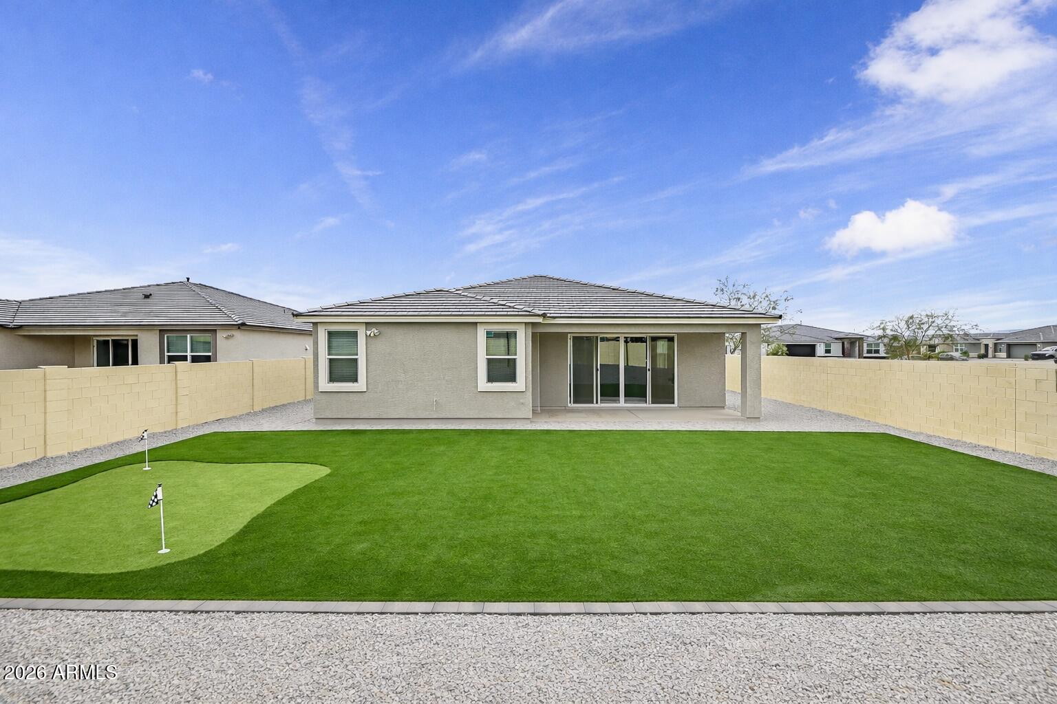 15896 W DESERT HOLLOW Drive