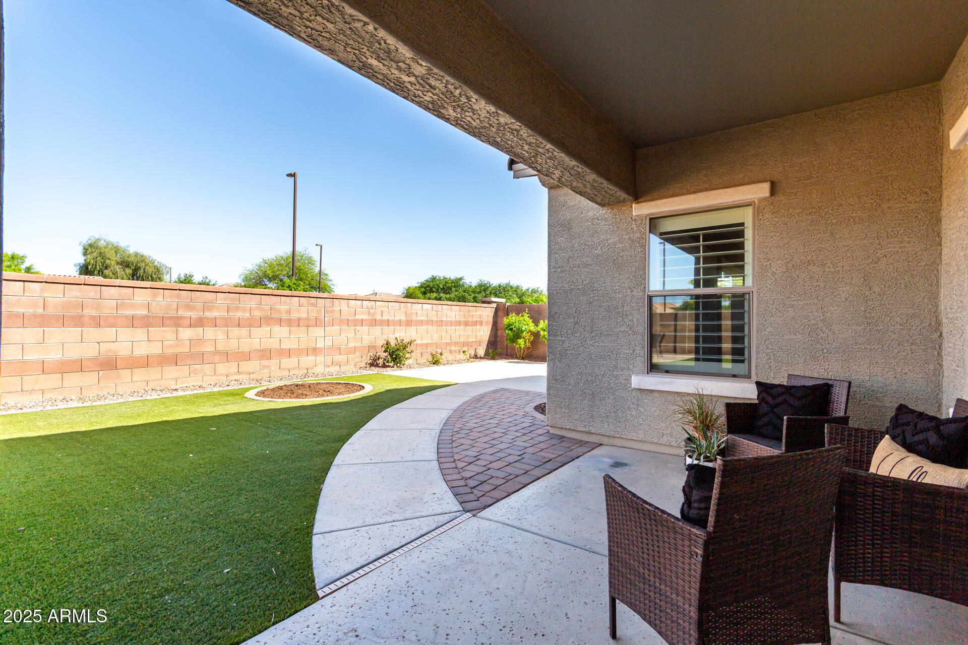 6219 S BANNING Street