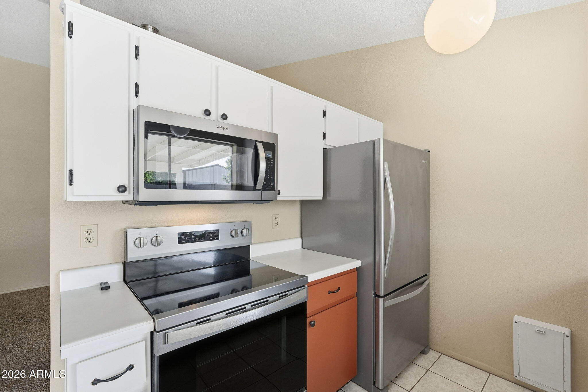 2859 E IMPALA Avenue