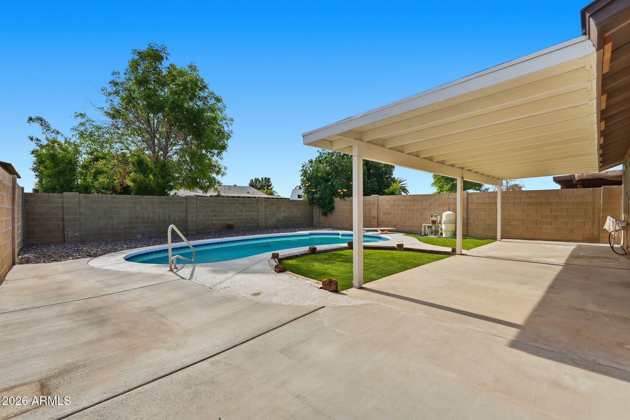 2859 E IMPALA Avenue