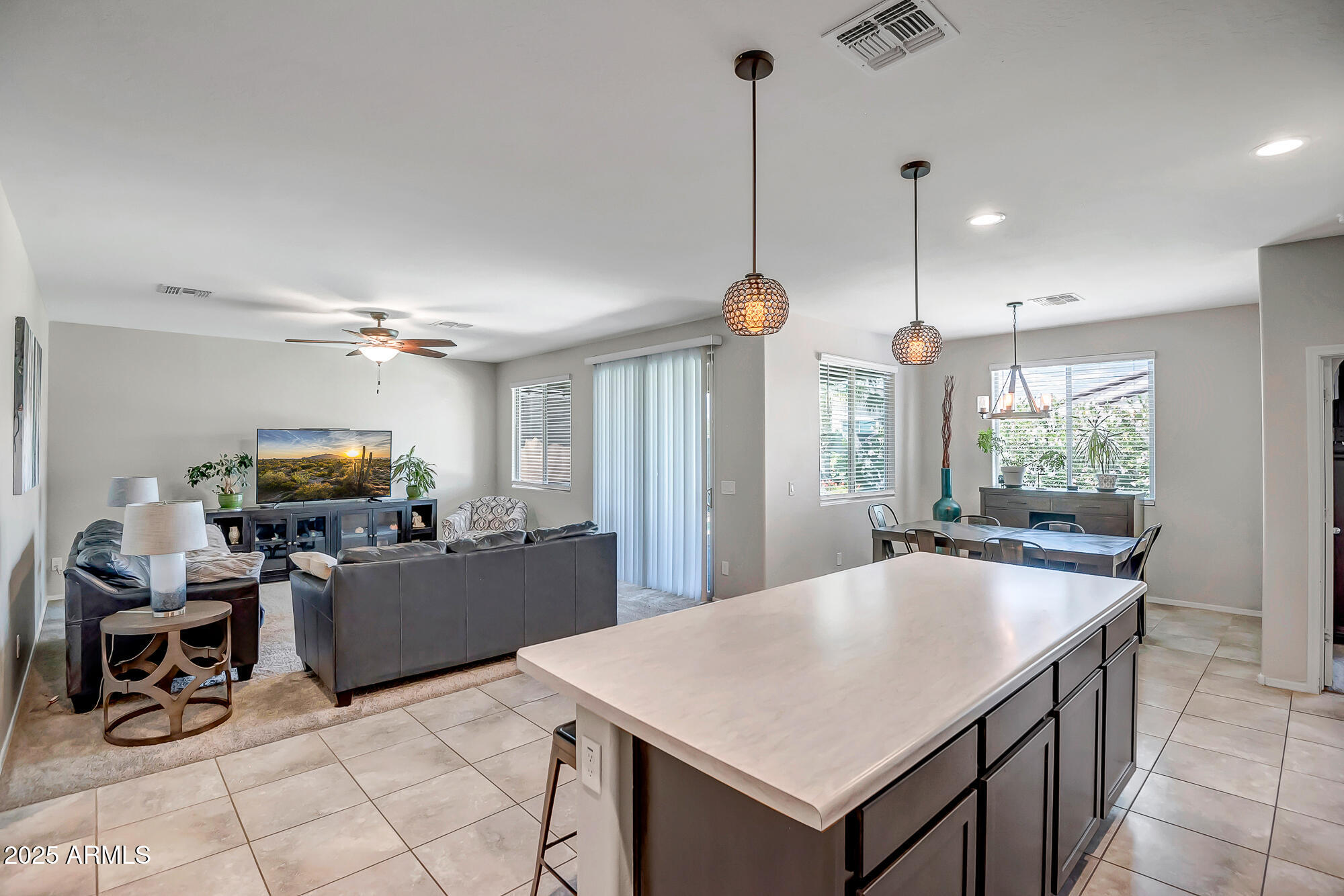 18662 W FOOTHILL Drive