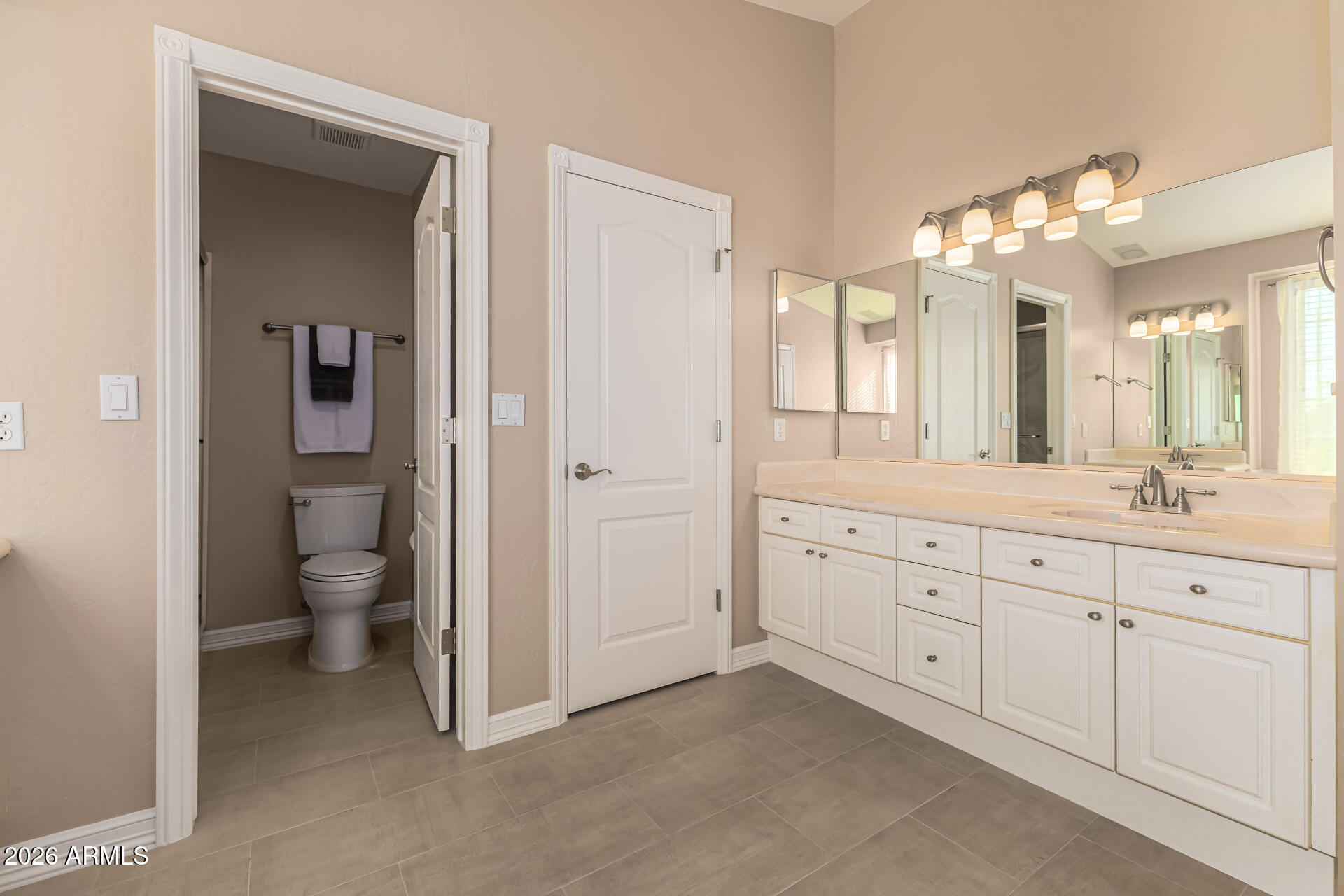 4750 W SADDLEHORN Road