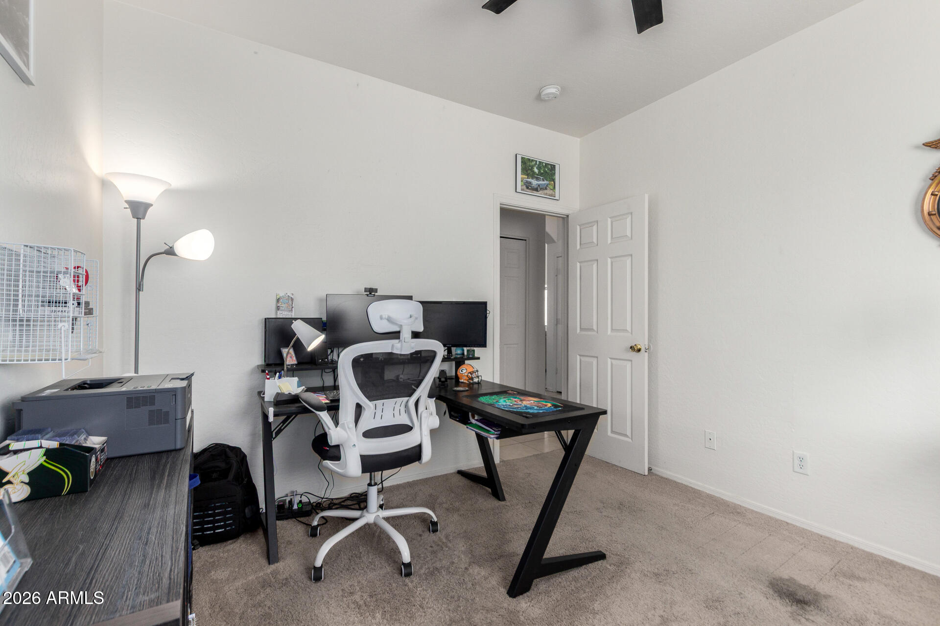 812 W SAINT CHARLES Avenue