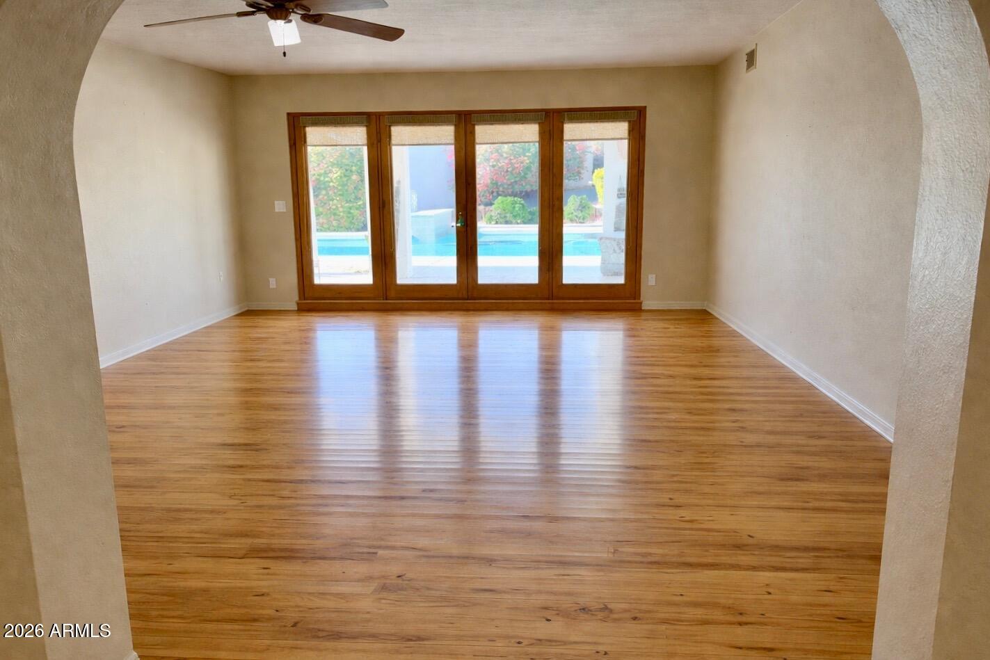 1202 E ROWLANDS Lane