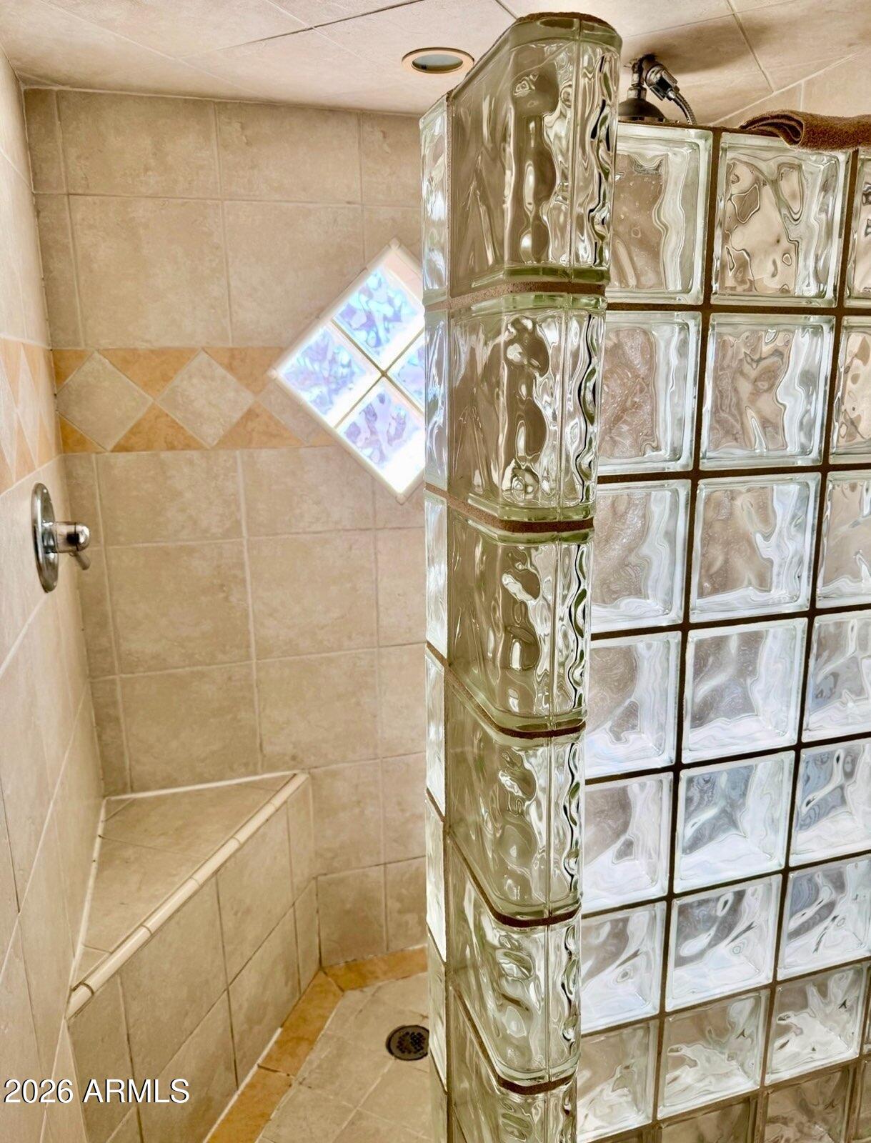 1202 E ROWLANDS Lane