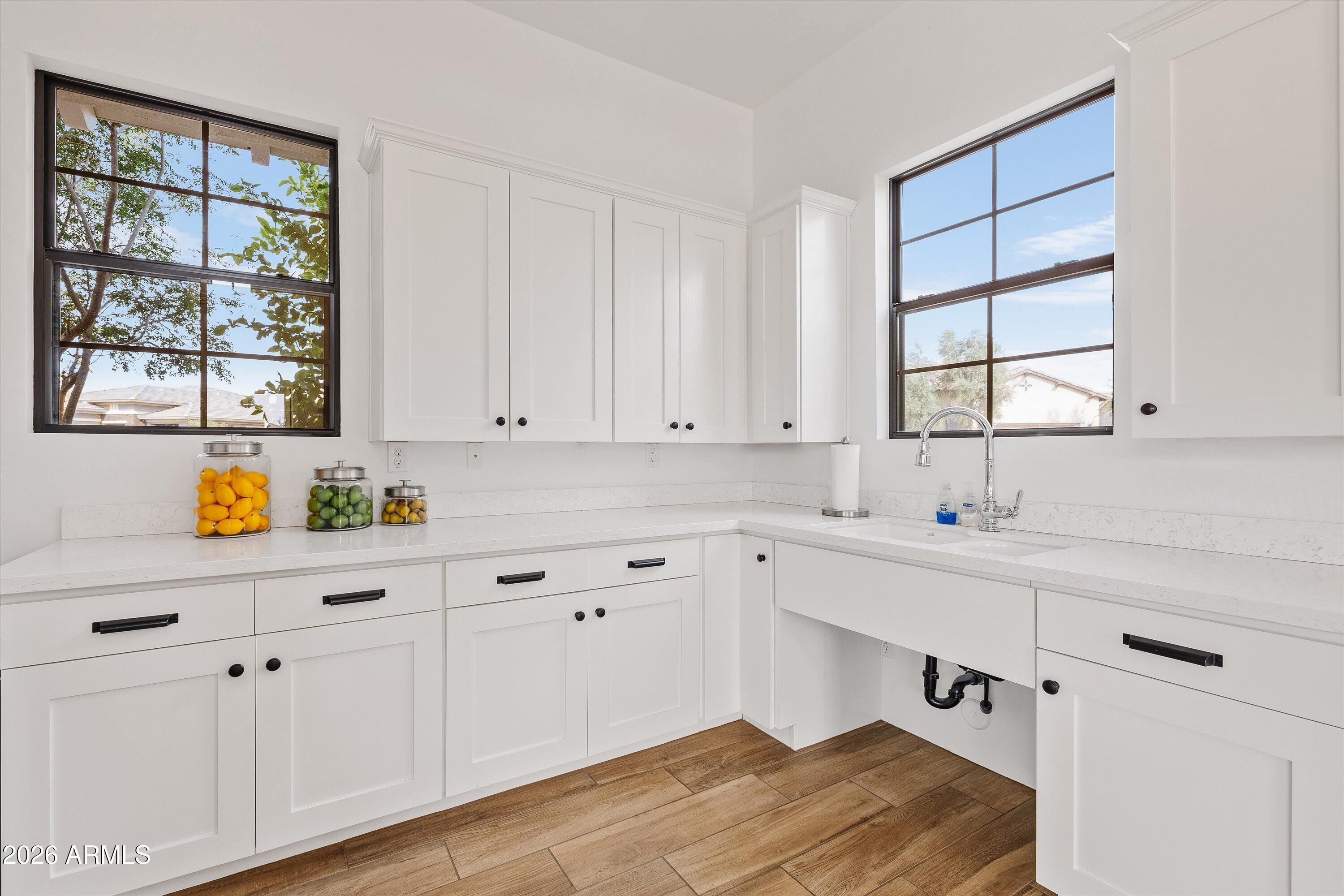 7002 S PORTLAND Avenue