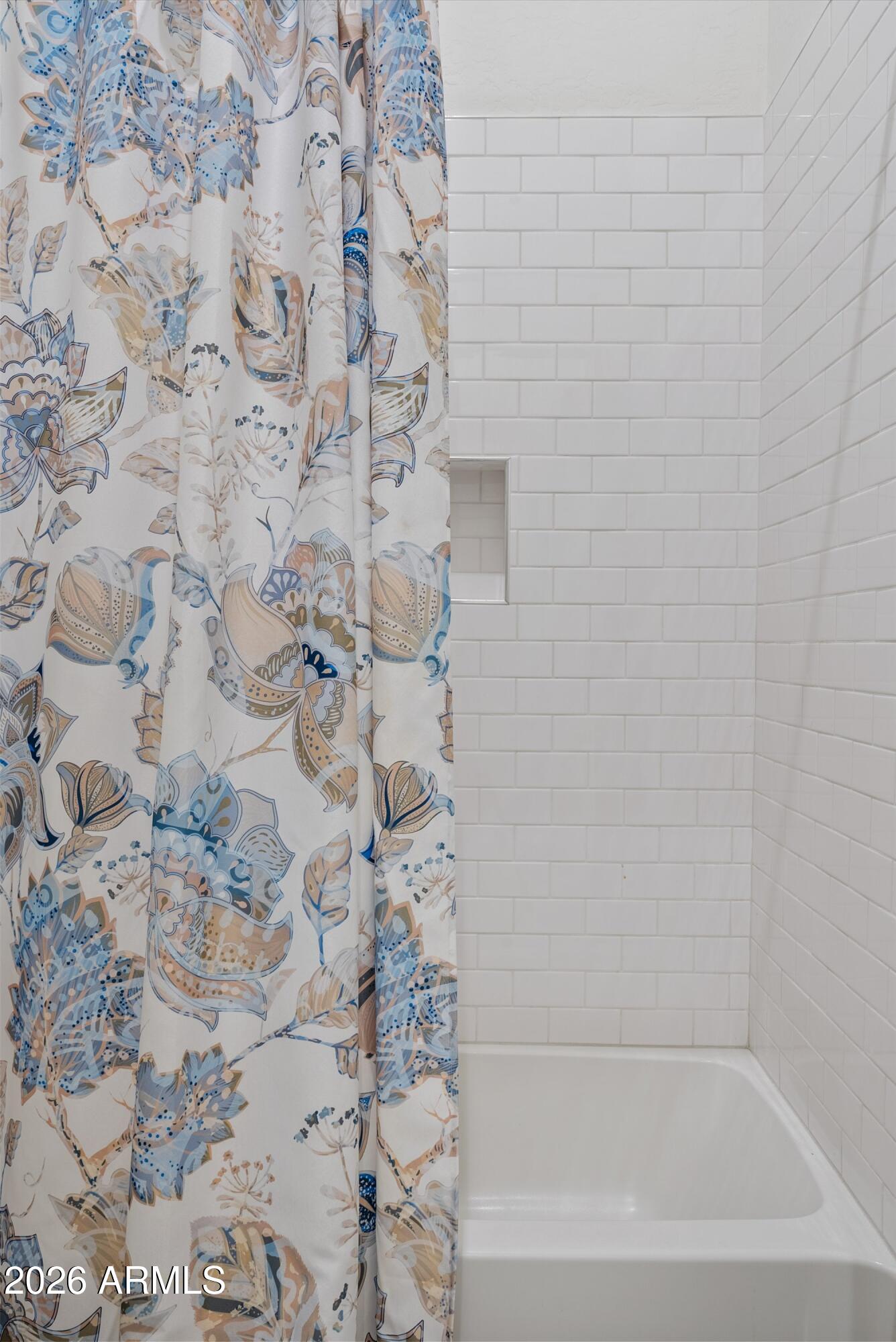 7002 S PORTLAND Avenue