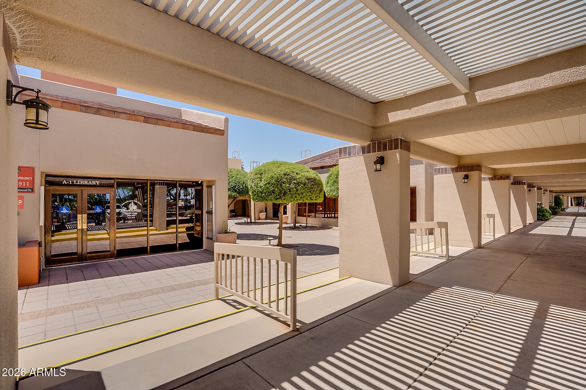 25826 S GREENCASTLE Drive