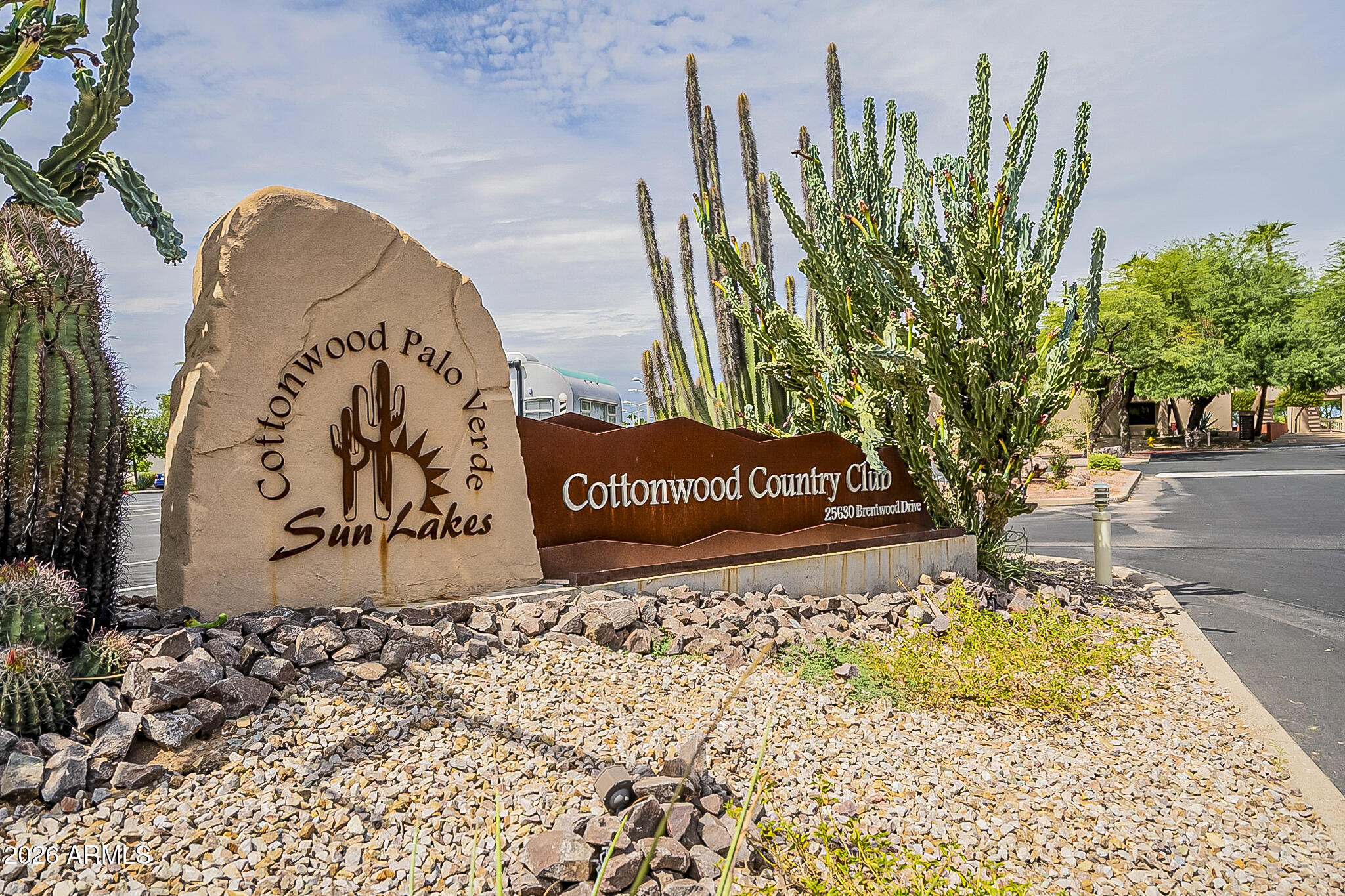 25826 S GREENCASTLE Drive