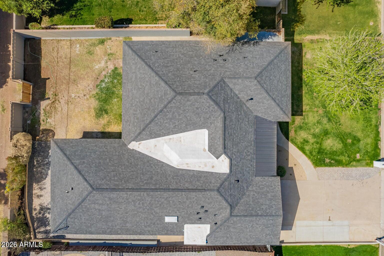 829 E DESERT PARK Lane