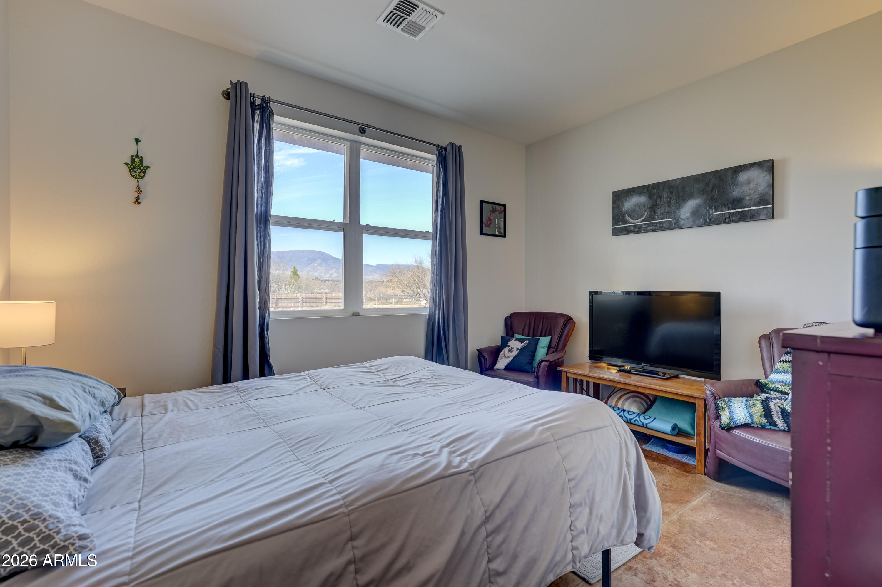 2771 S COUNTRY HILL Road