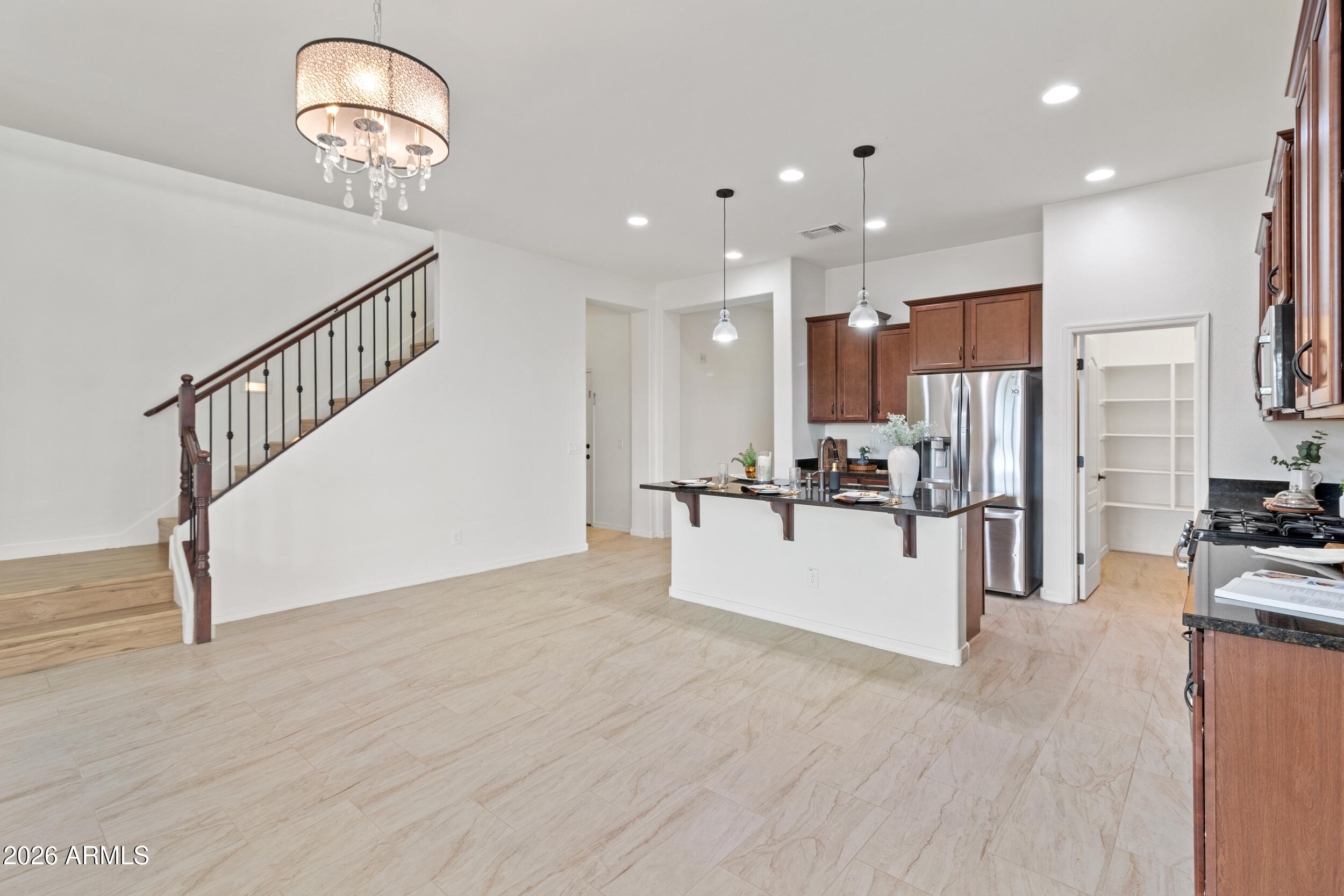 20537 W VALLEY VIEW Drive