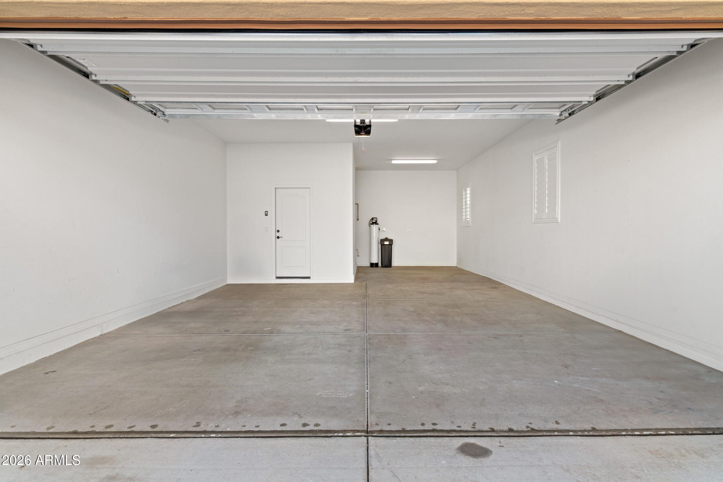 20537 W VALLEY VIEW Drive