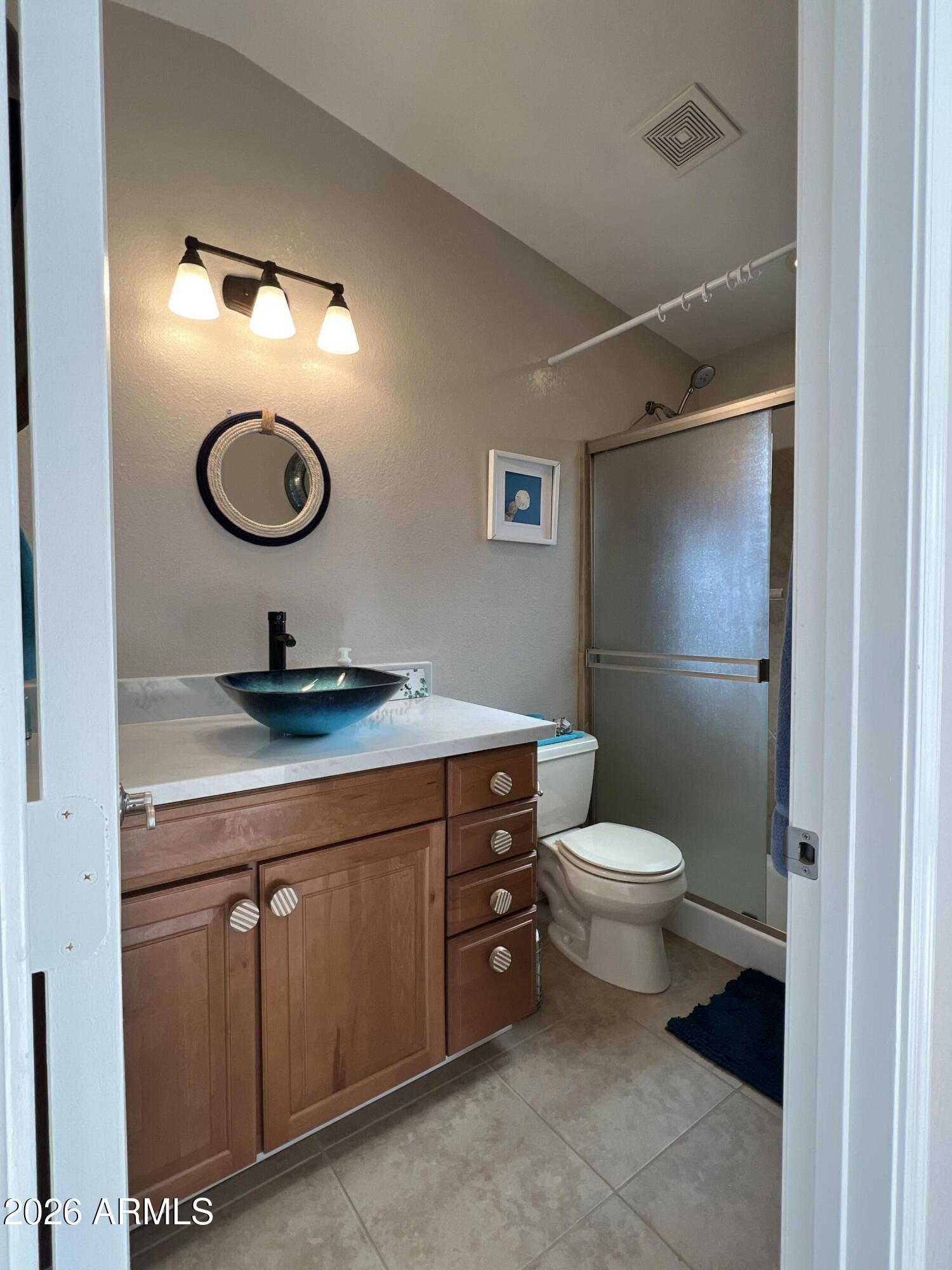 15031 W FAIRMOUNT Avenue