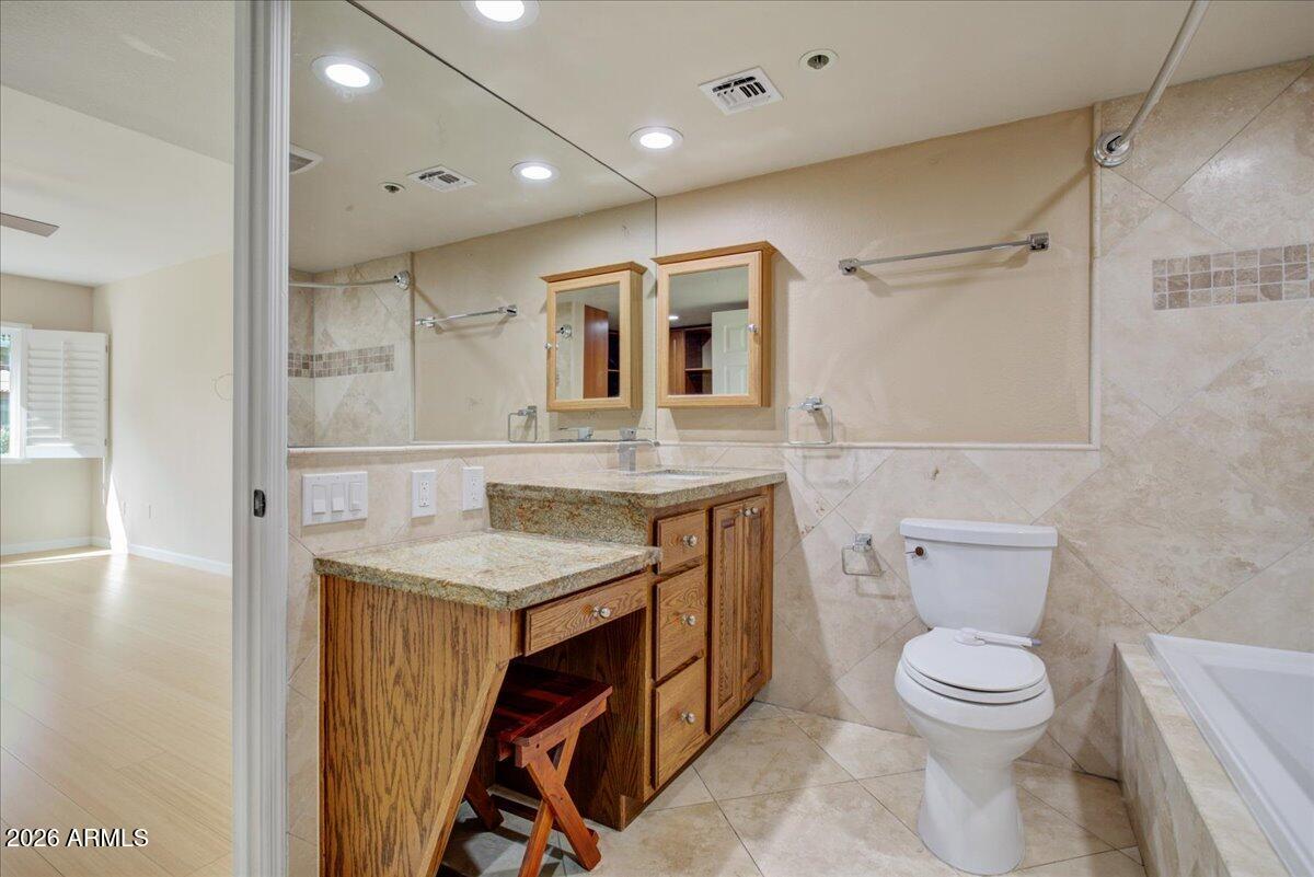 7870 E CAMELBACK Road 110