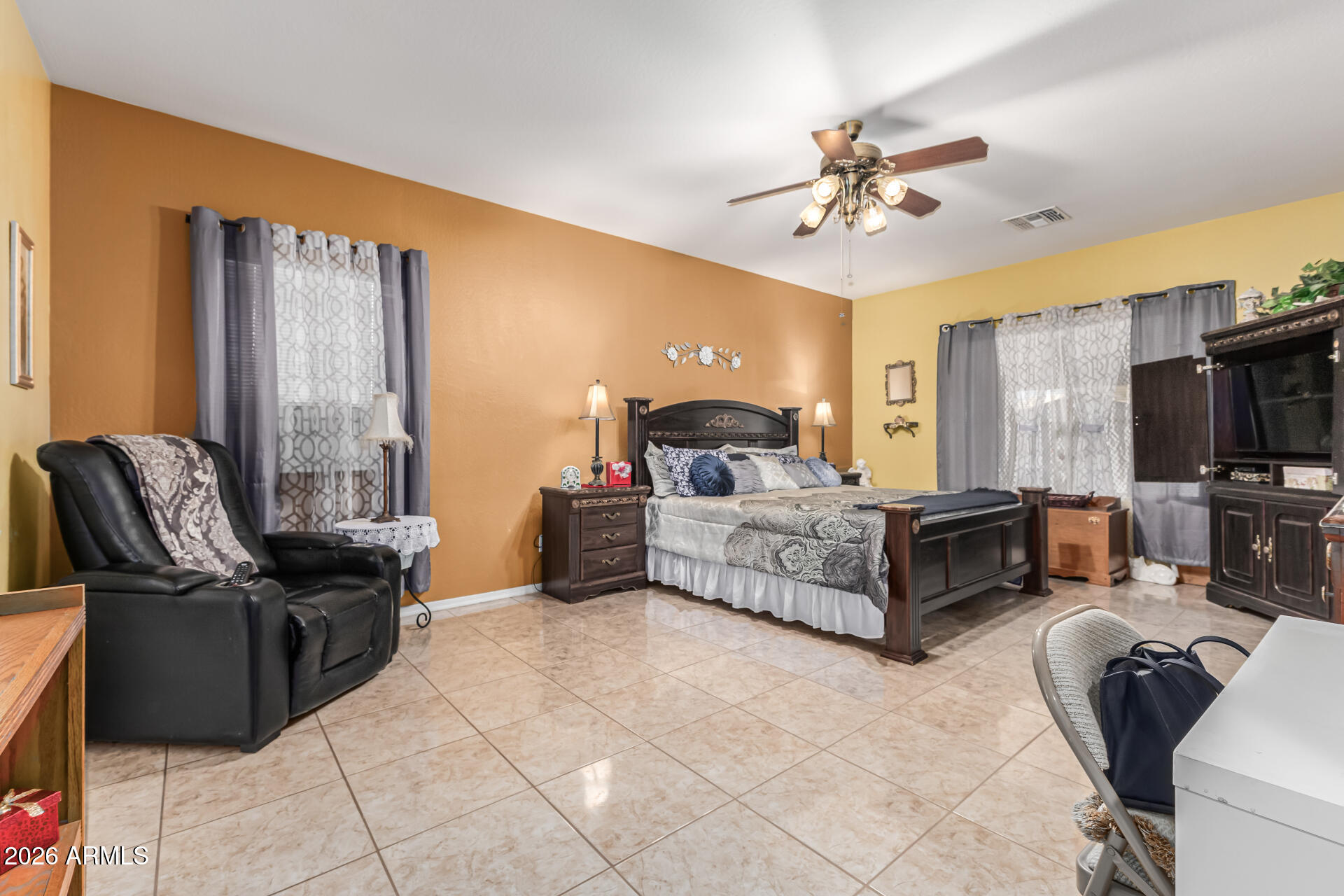 19308 W JEFFERSON Street