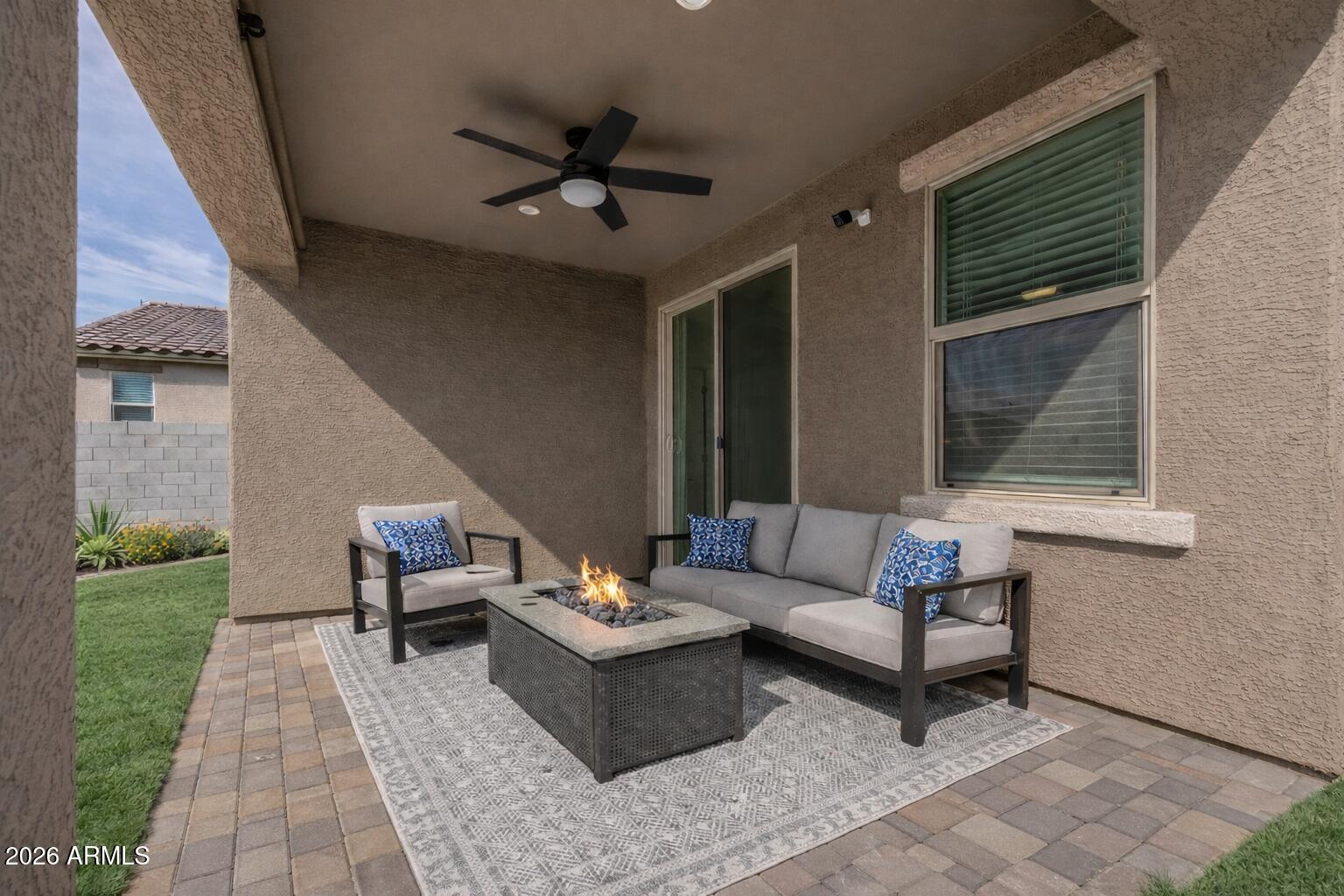 19203 W SOLANO Drive