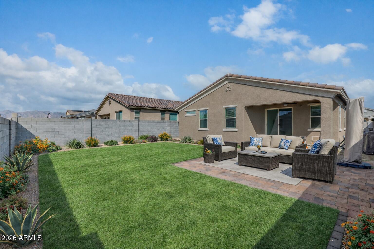 19203 W SOLANO Drive