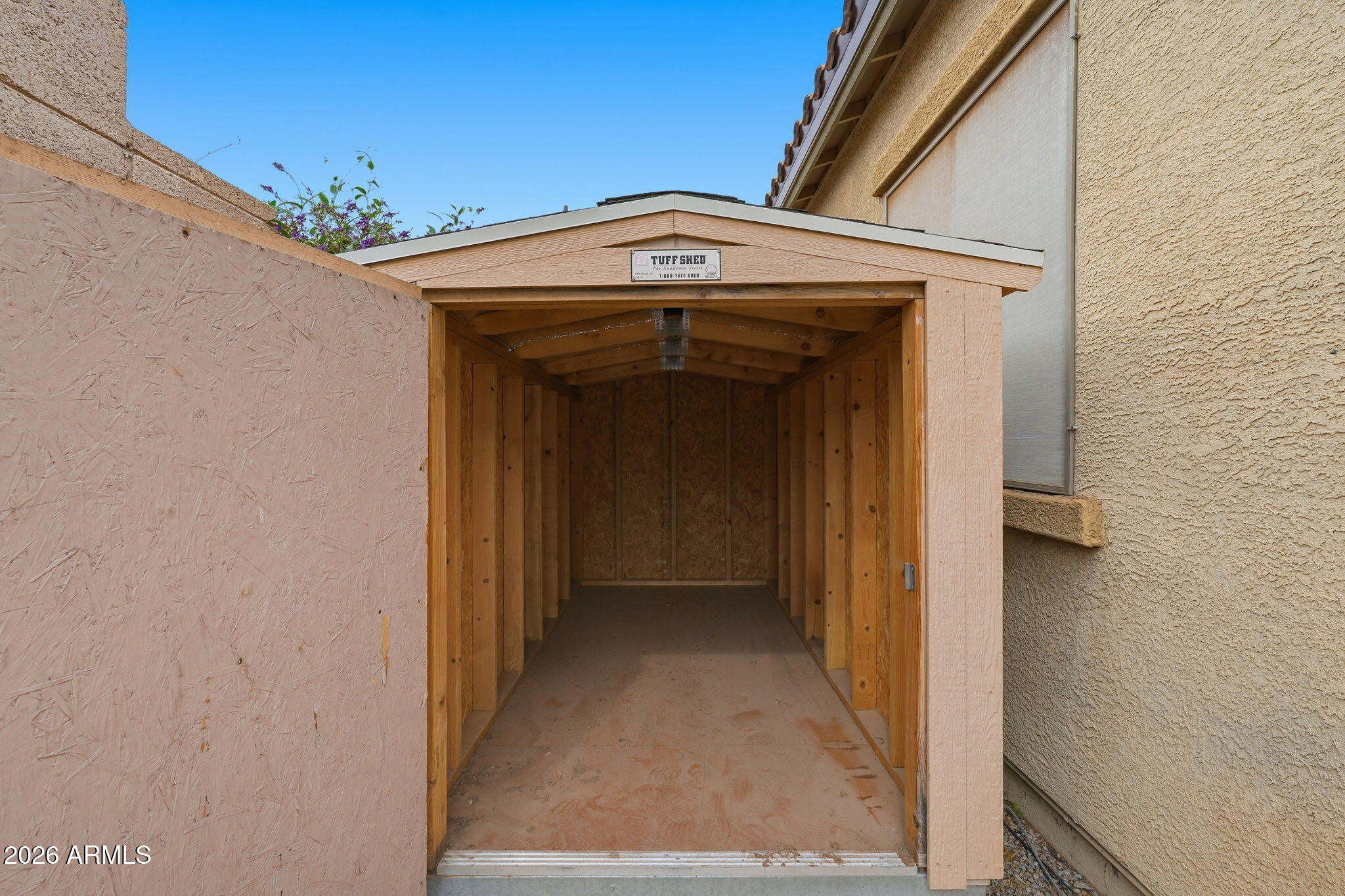 18261 W LA MIRADA Drive