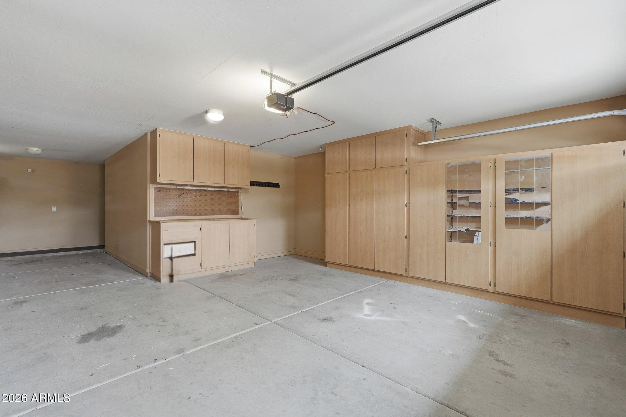 18261 W LA MIRADA Drive