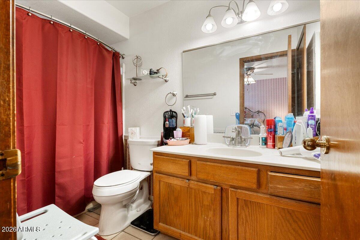 4461 E WILD STALLION Trail