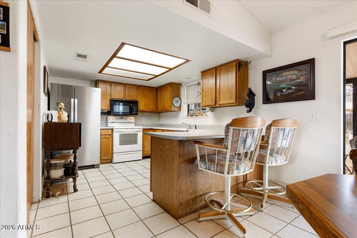 4461 E WILD STALLION Trail