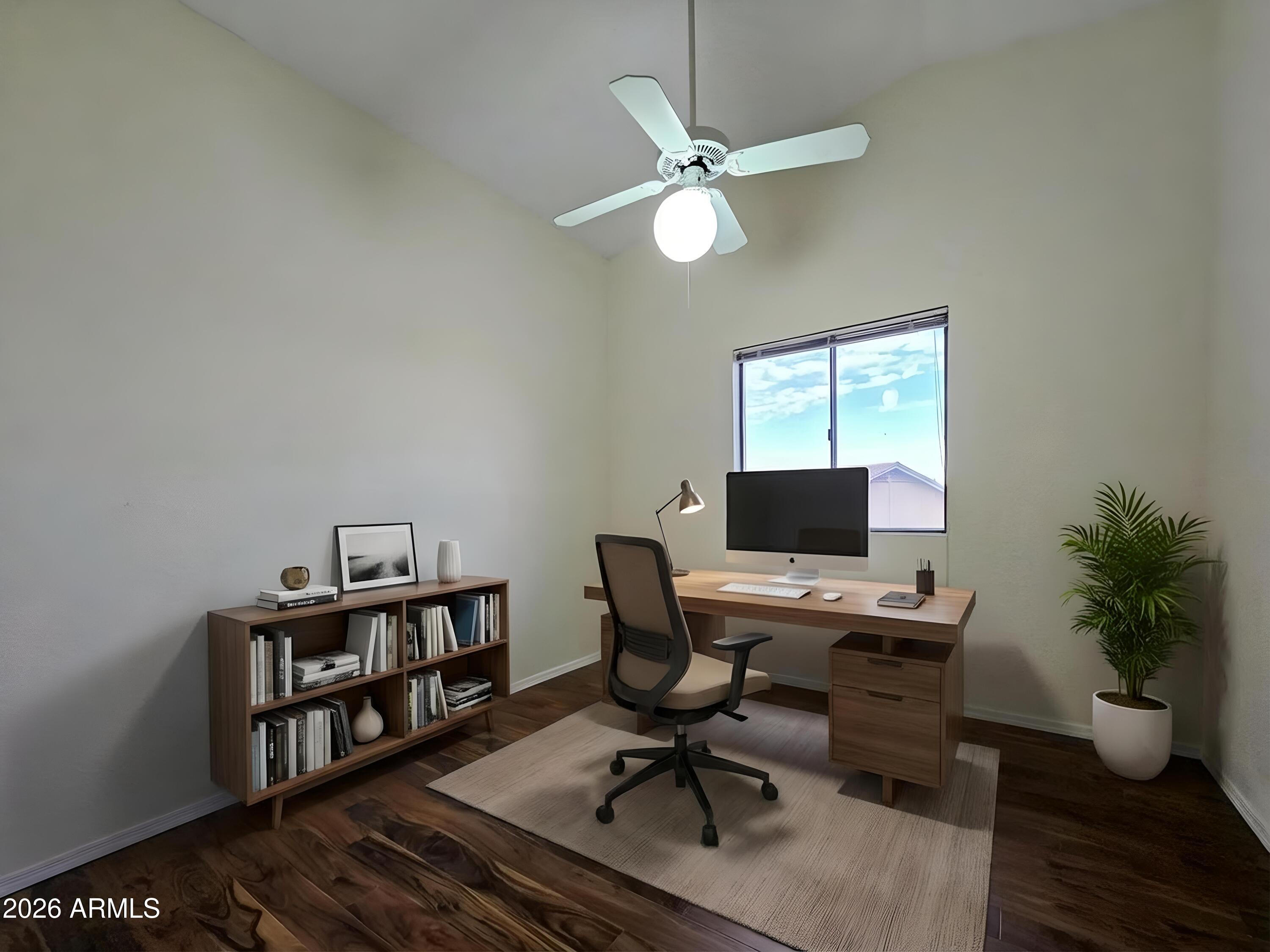 8004 W SIERRA VISTA Drive