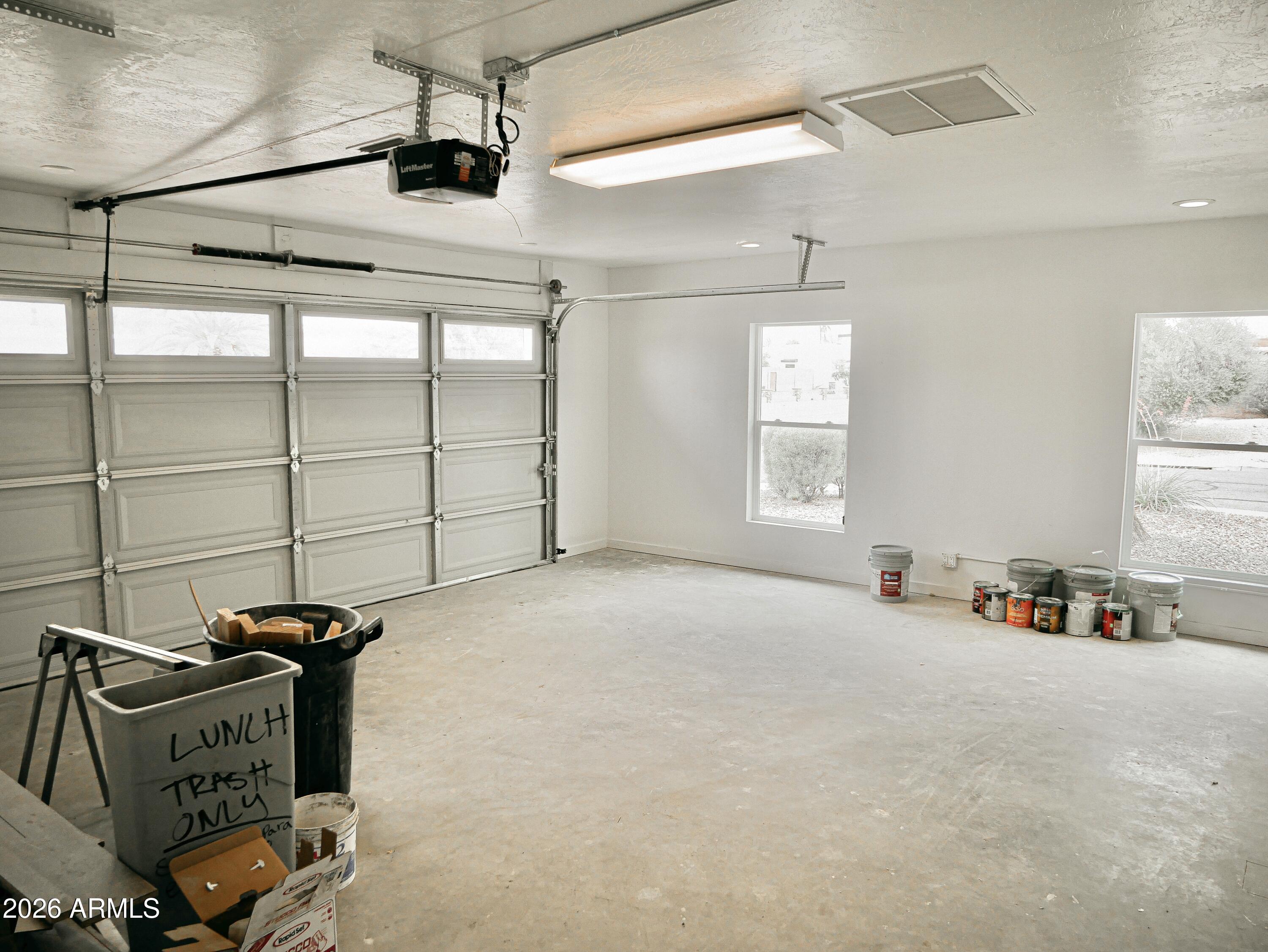 6401 E EUGIE Terrace