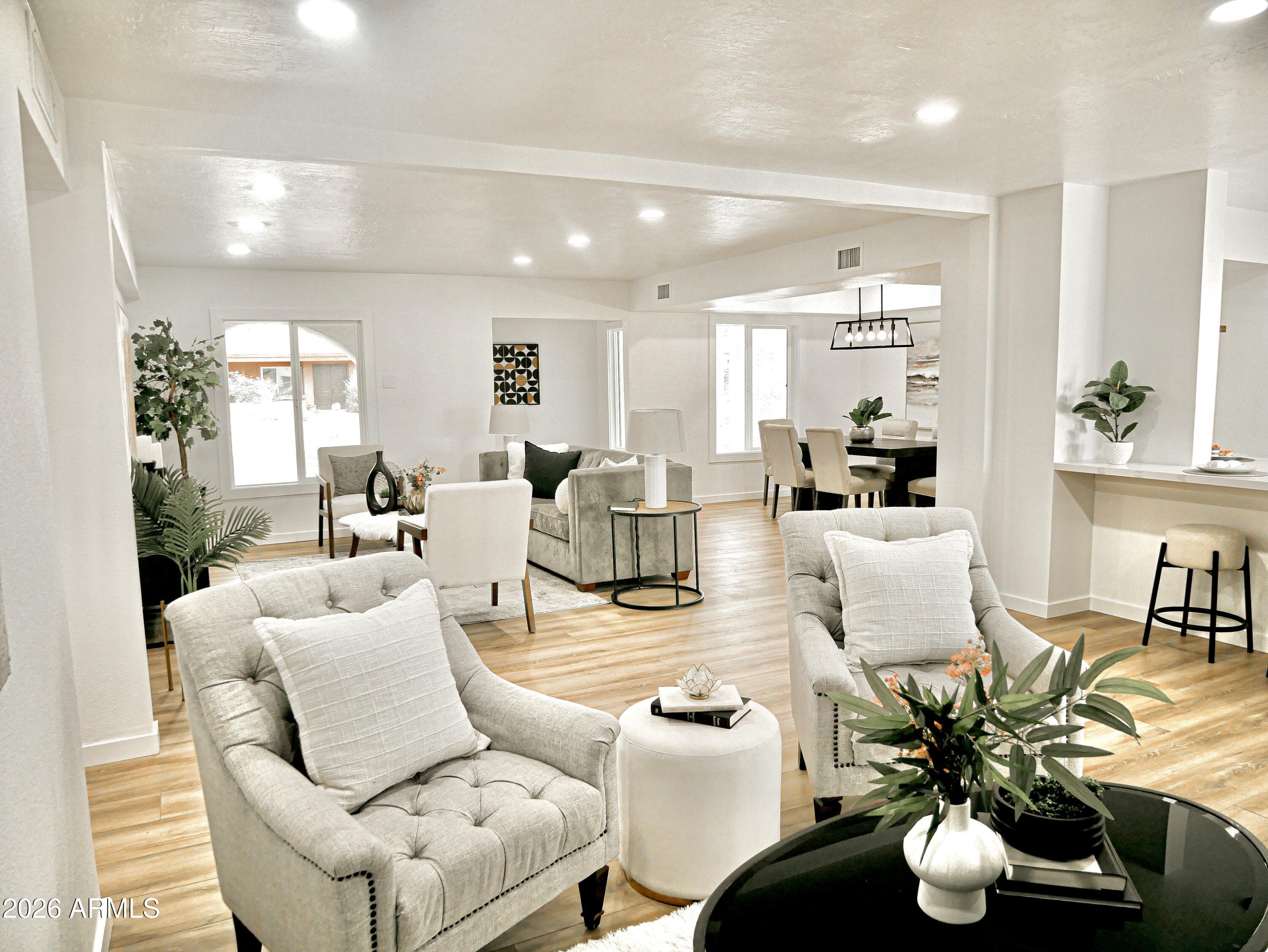 6401 E EUGIE Terrace