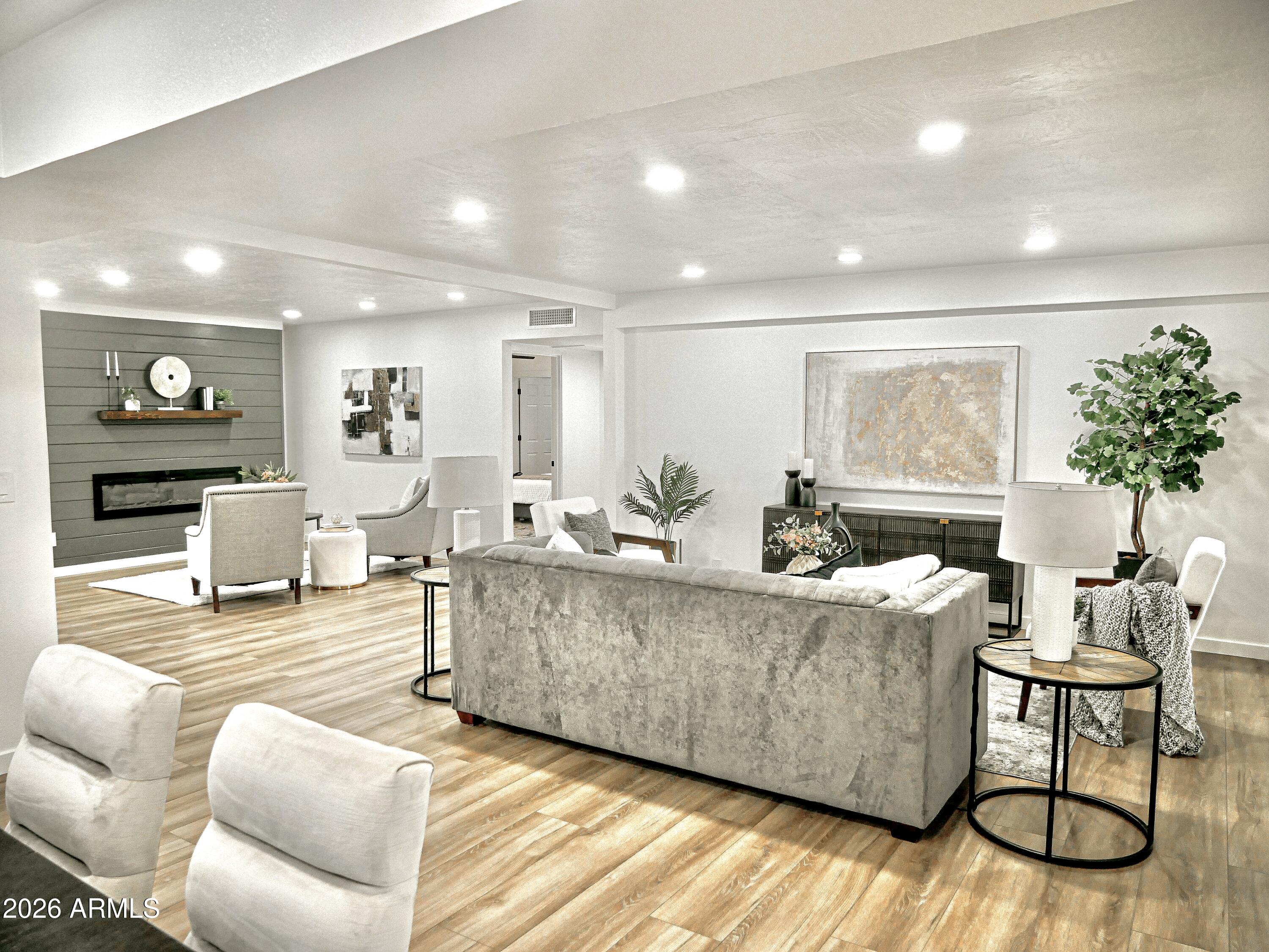 6401 E EUGIE Terrace