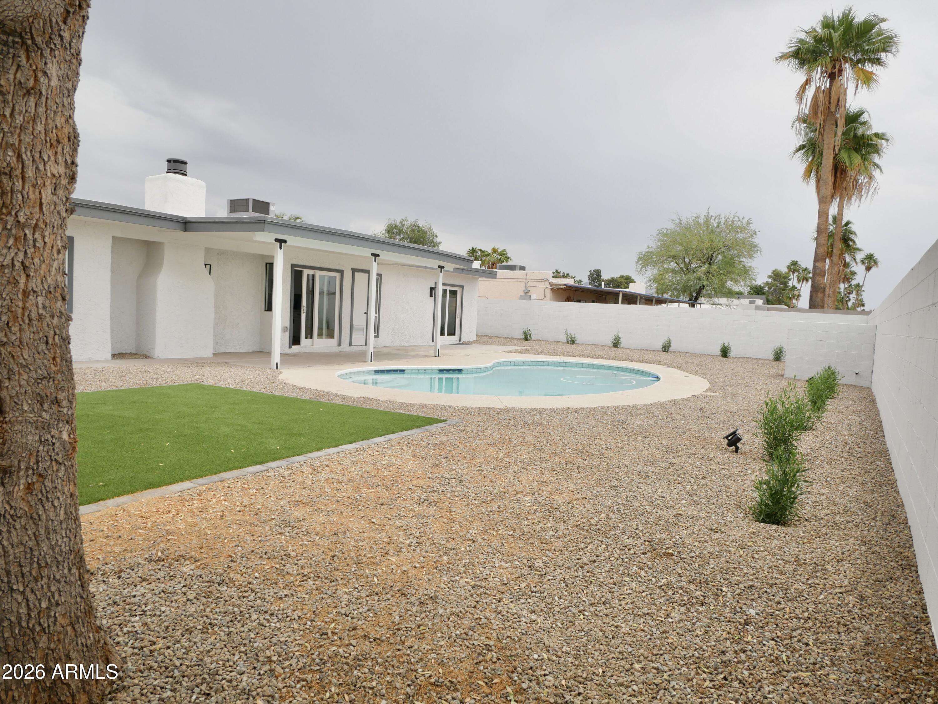 6401 E EUGIE Terrace