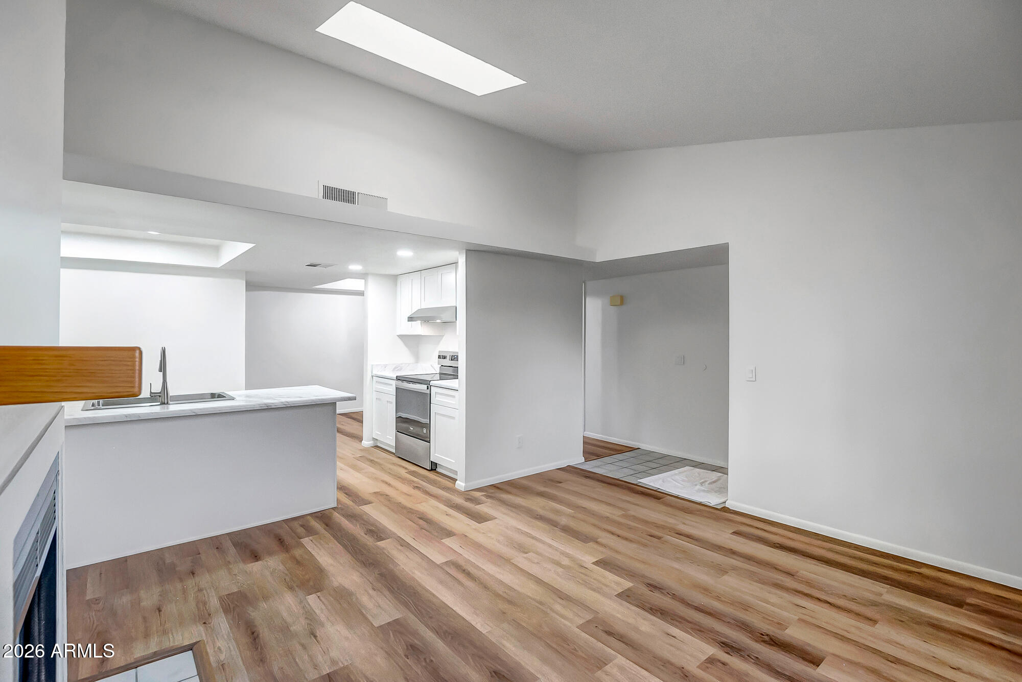 2020 W UNION HILLS Drive 137