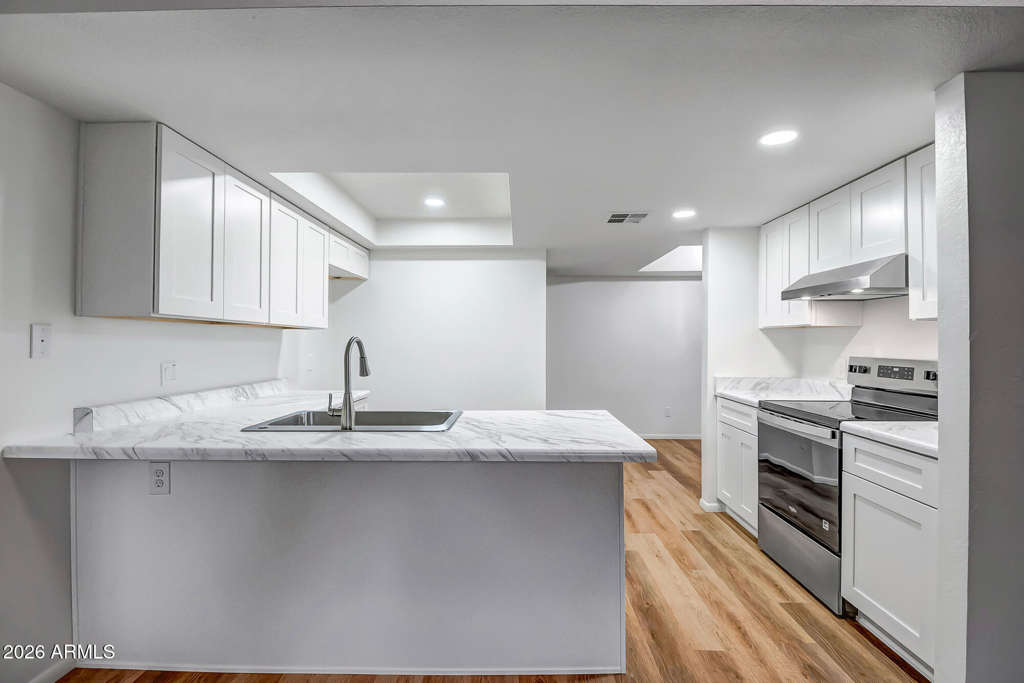 2020 W UNION HILLS Drive 137