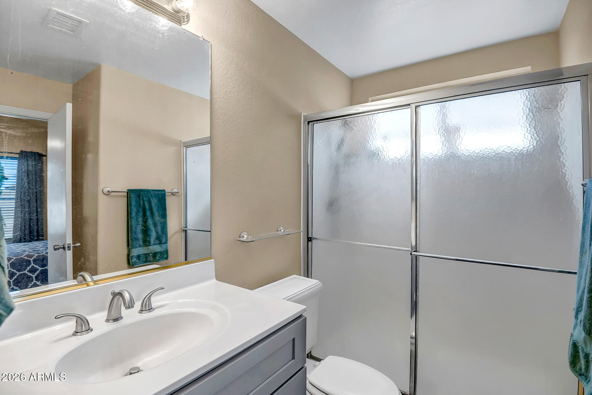 7950 W PARADISE Drive