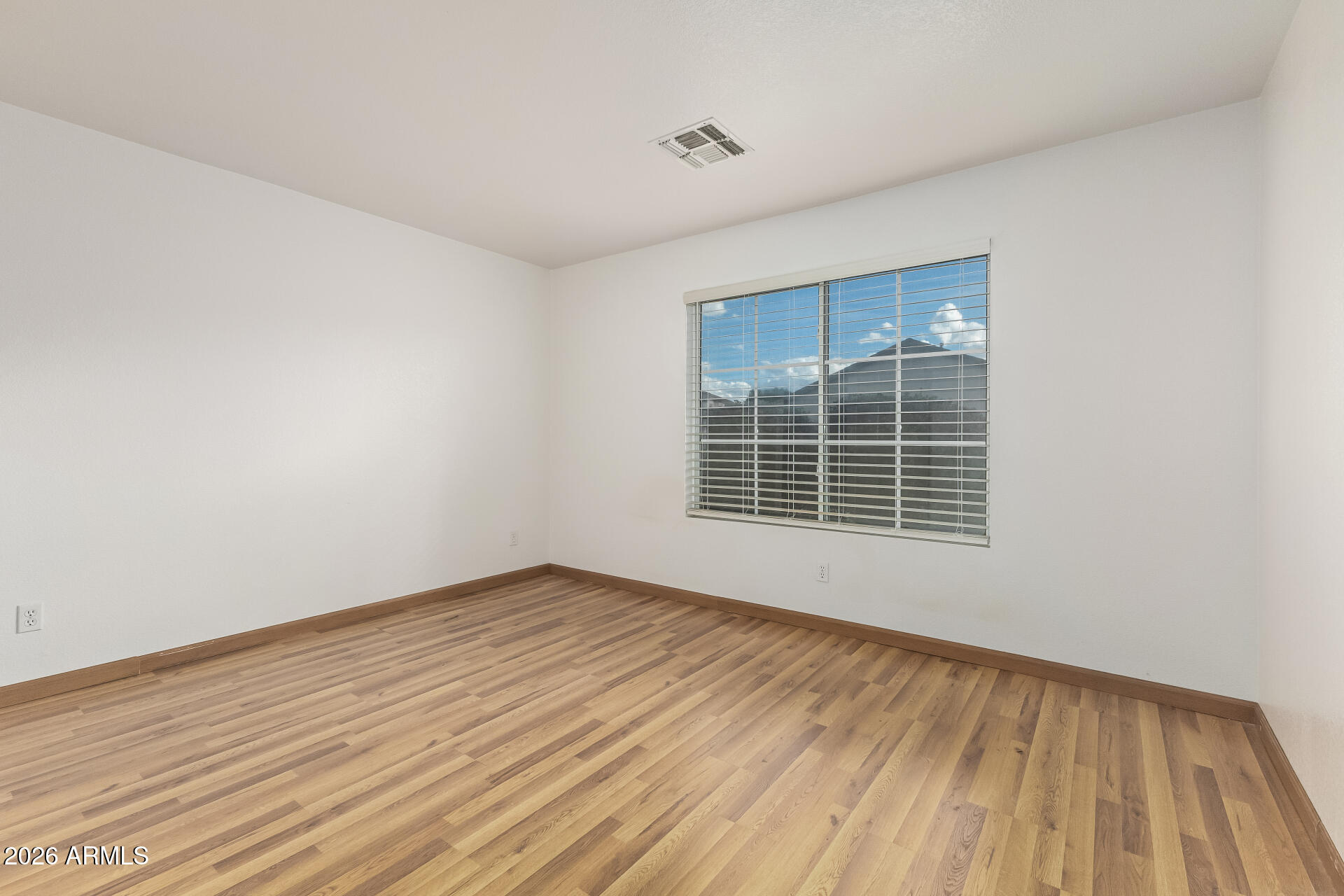 8038 W ACAPULCO Lane